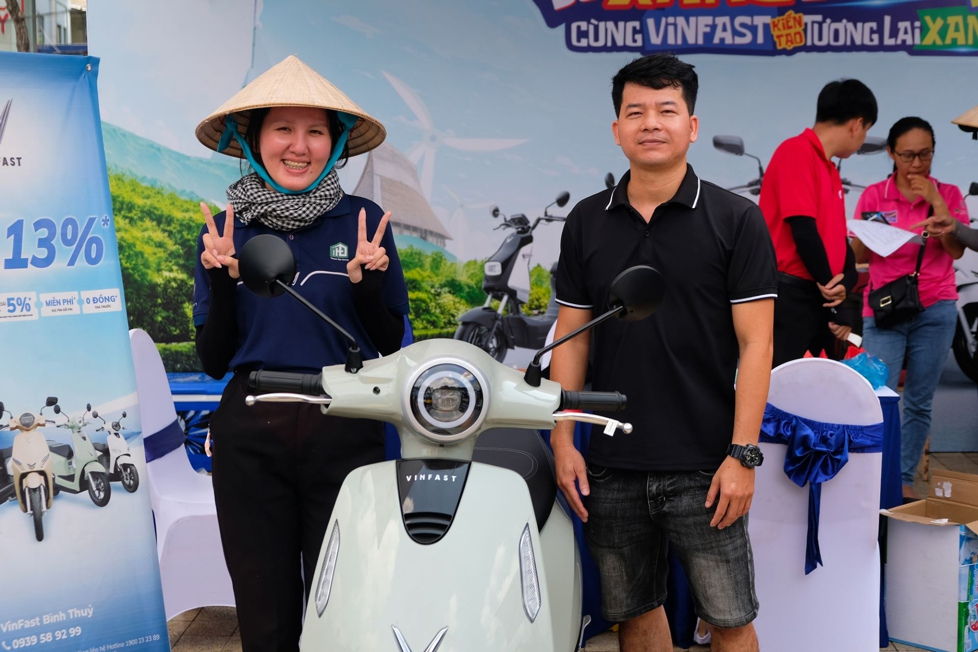 Xe dien VinFast anh 2