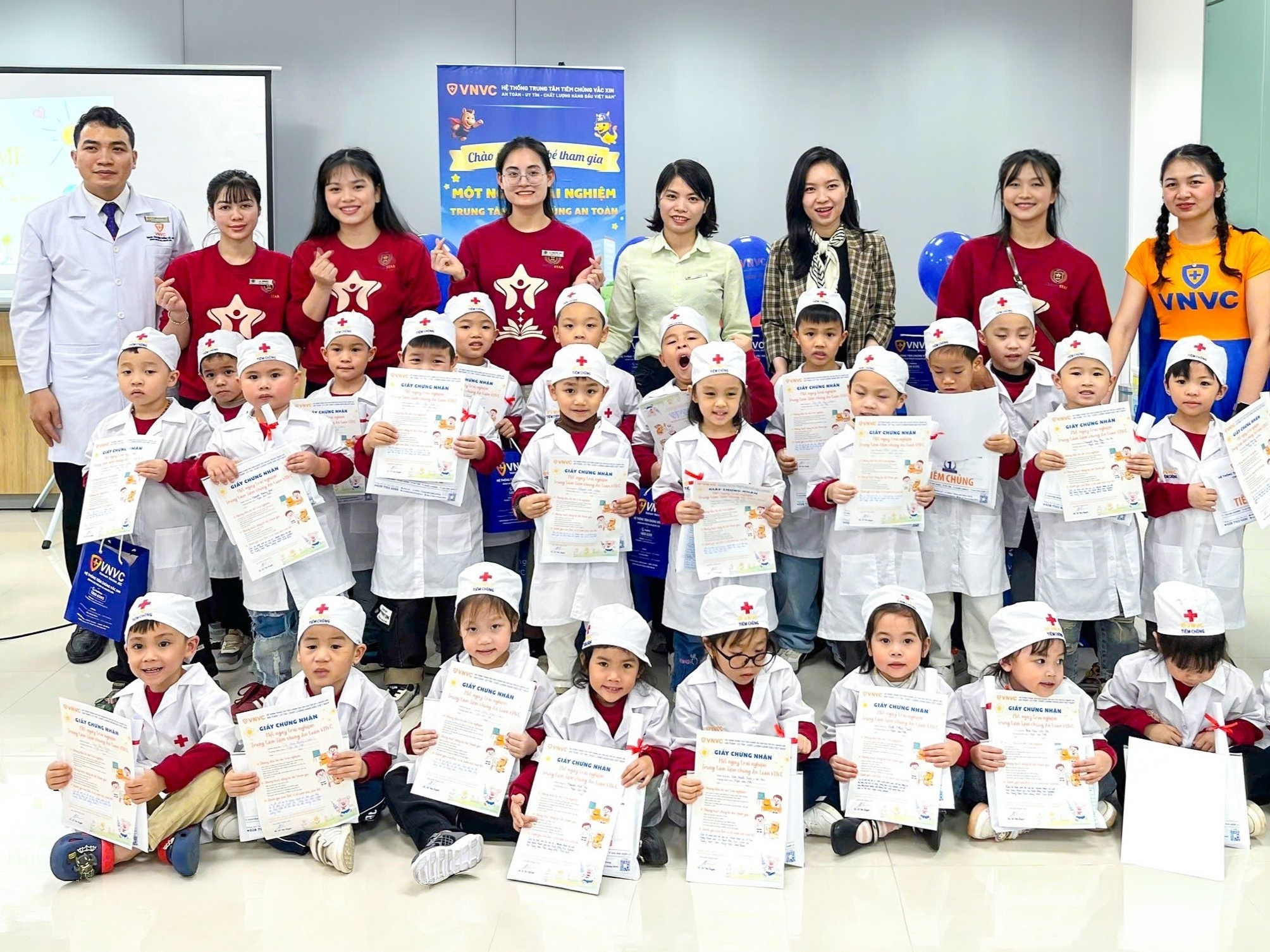 Tiem chung VNVC anh 9