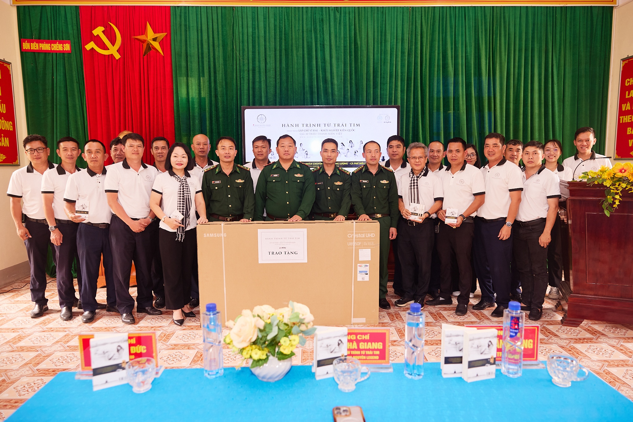 Hanh trinh Tu Trai Tim anh 9