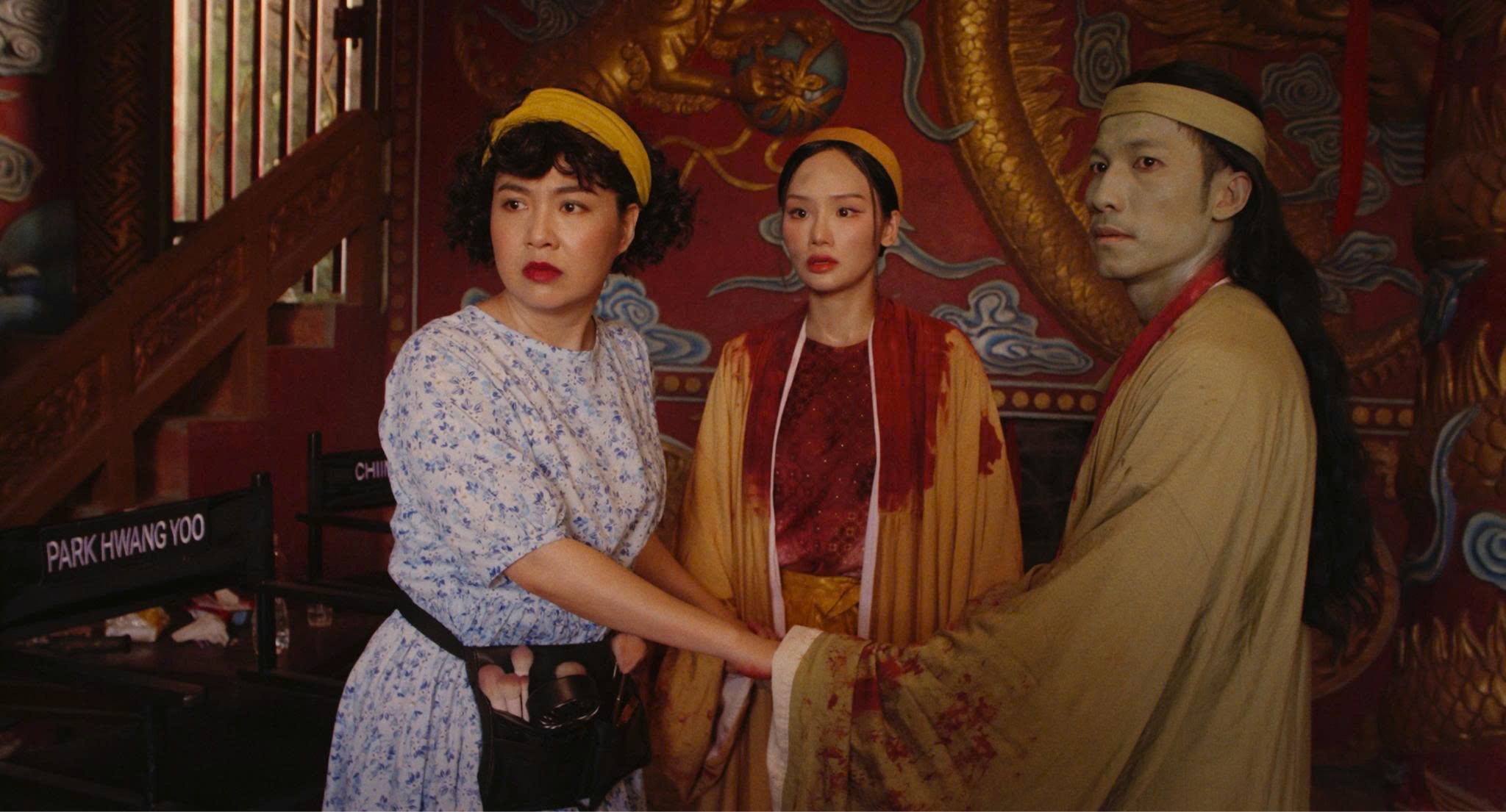 Dai tiec trang mau 8 anh 3