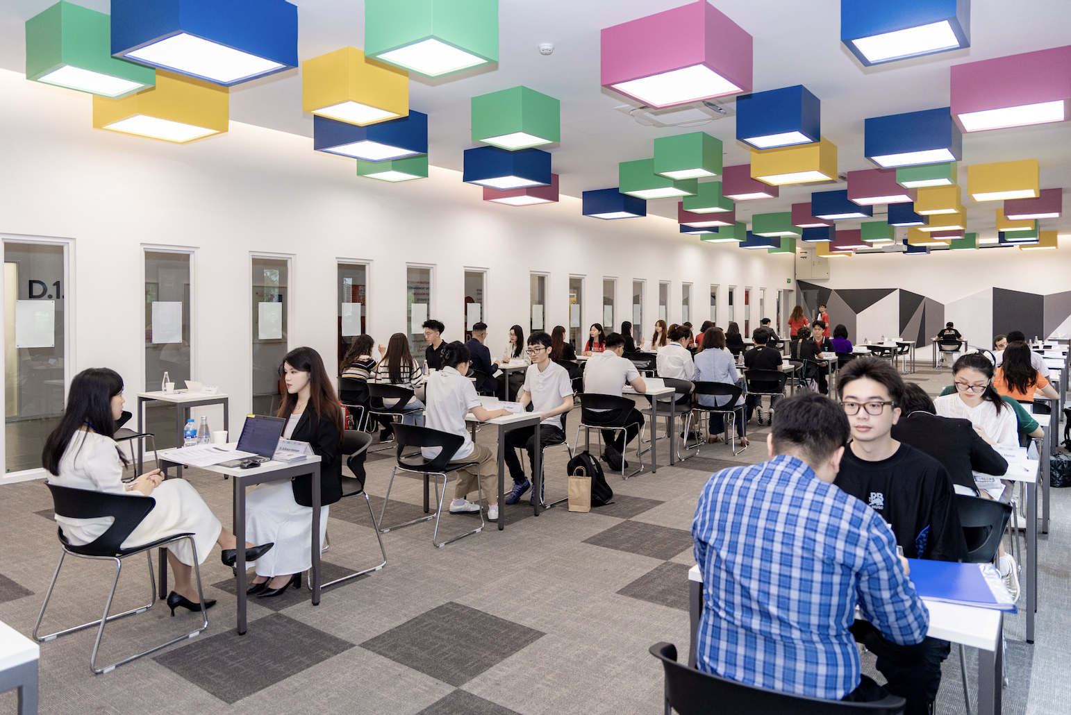 DH Anh Quoc Viet Nam anh 1