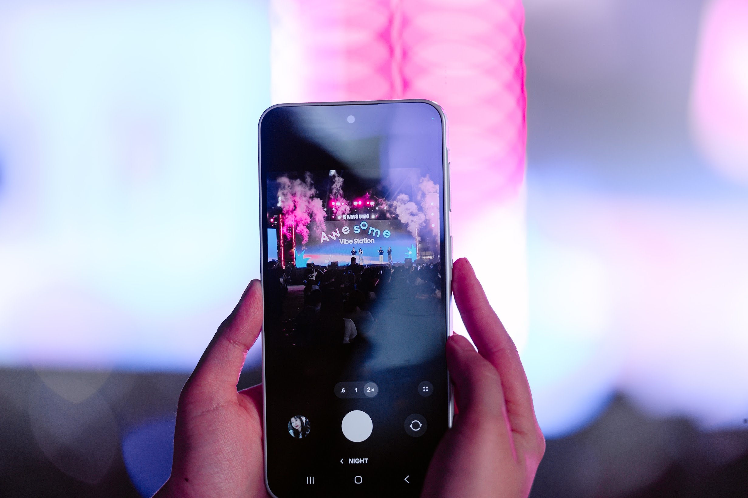 Awesome Vibe Station anh 19