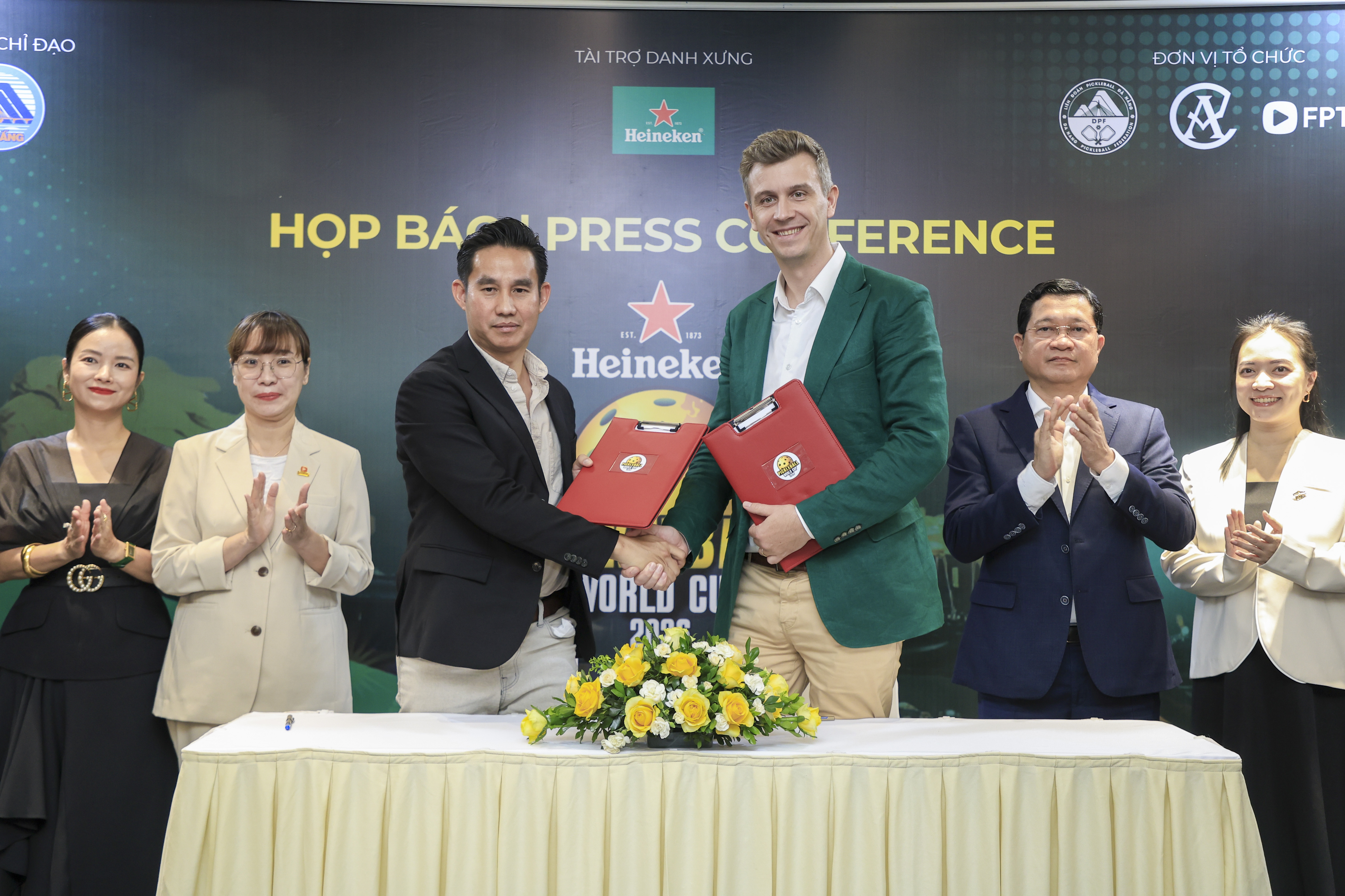 Heineken tro thanh nha tai tro lon nhat giai Pickleball World Cup 2026 hinh anh