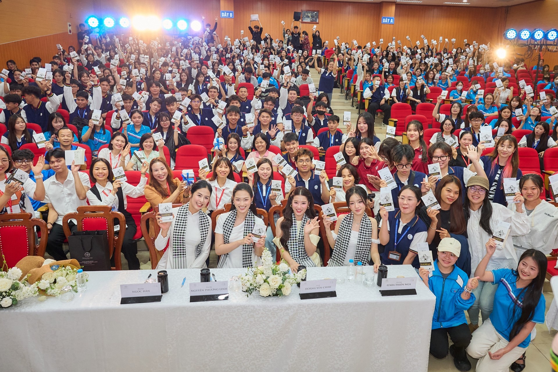 Hanh trinh Tu Trai Tim anh 14