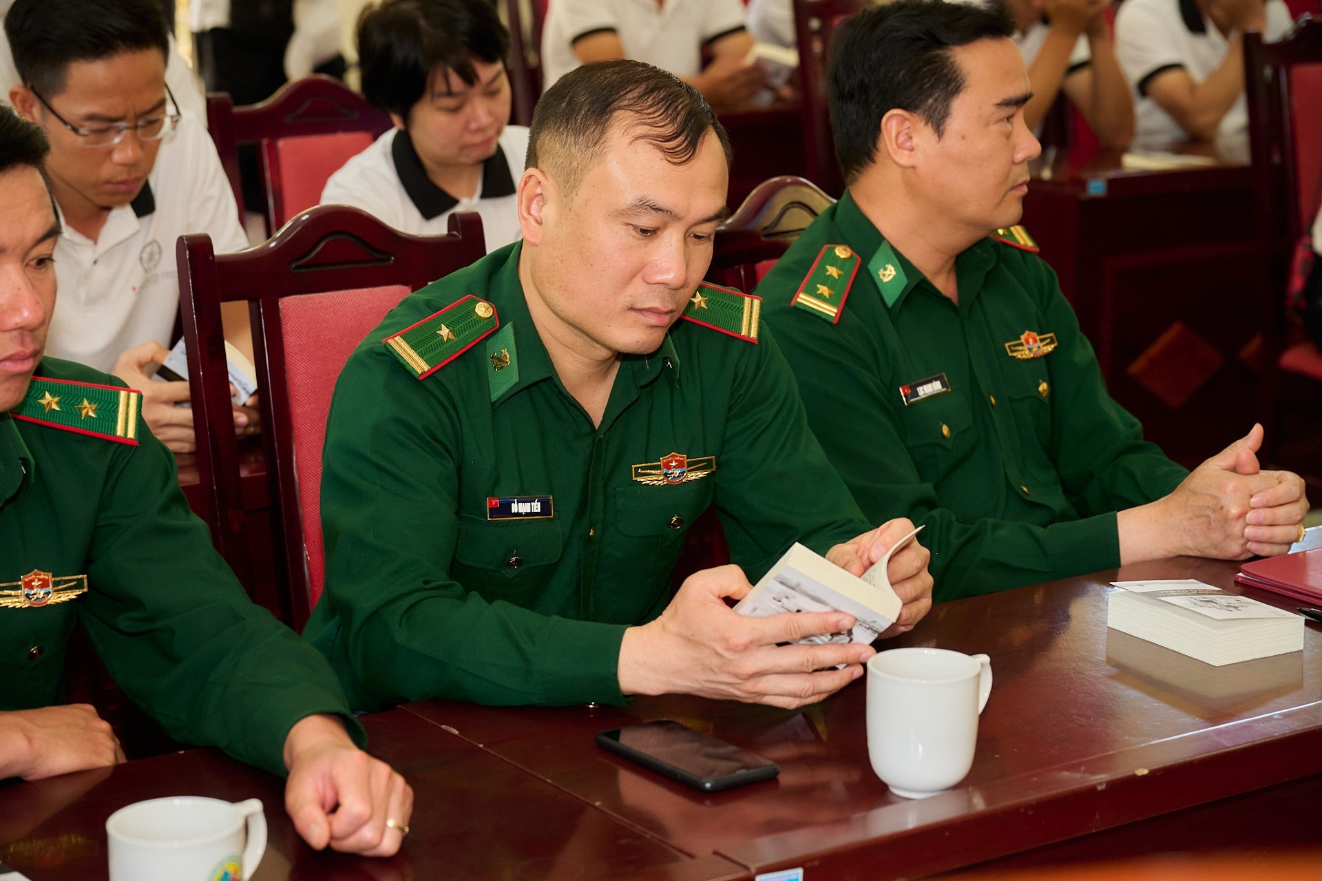 Hanh trinh Tu Trai Tim anh 29