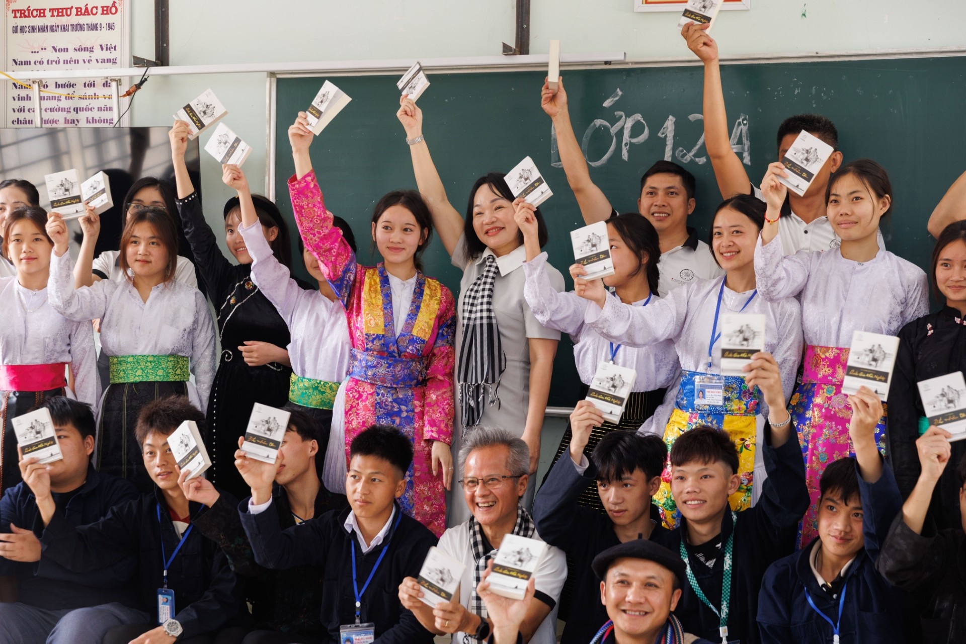 Hanh trinh Tu Trai Tim anh 25