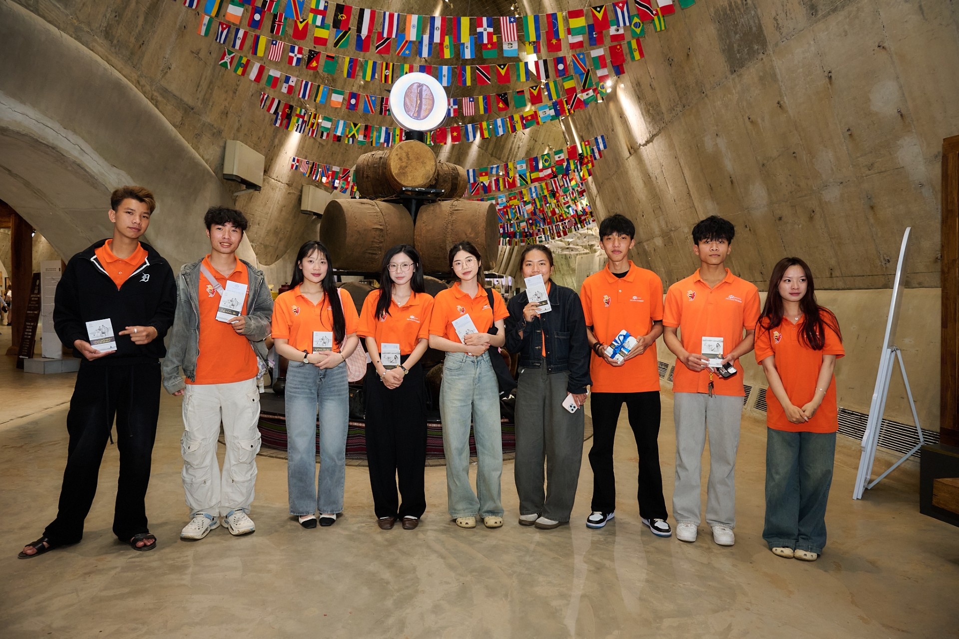 Hanh trinh Tu Trai Tim anh 10