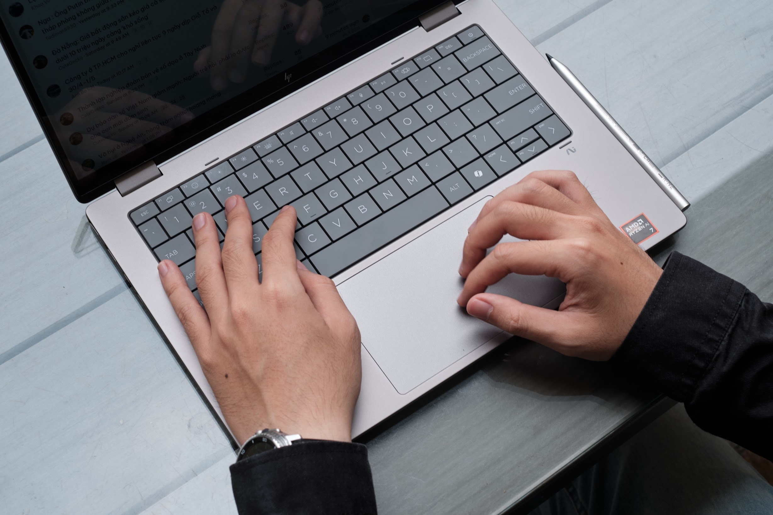 HP OmniBook X Flip anh 5