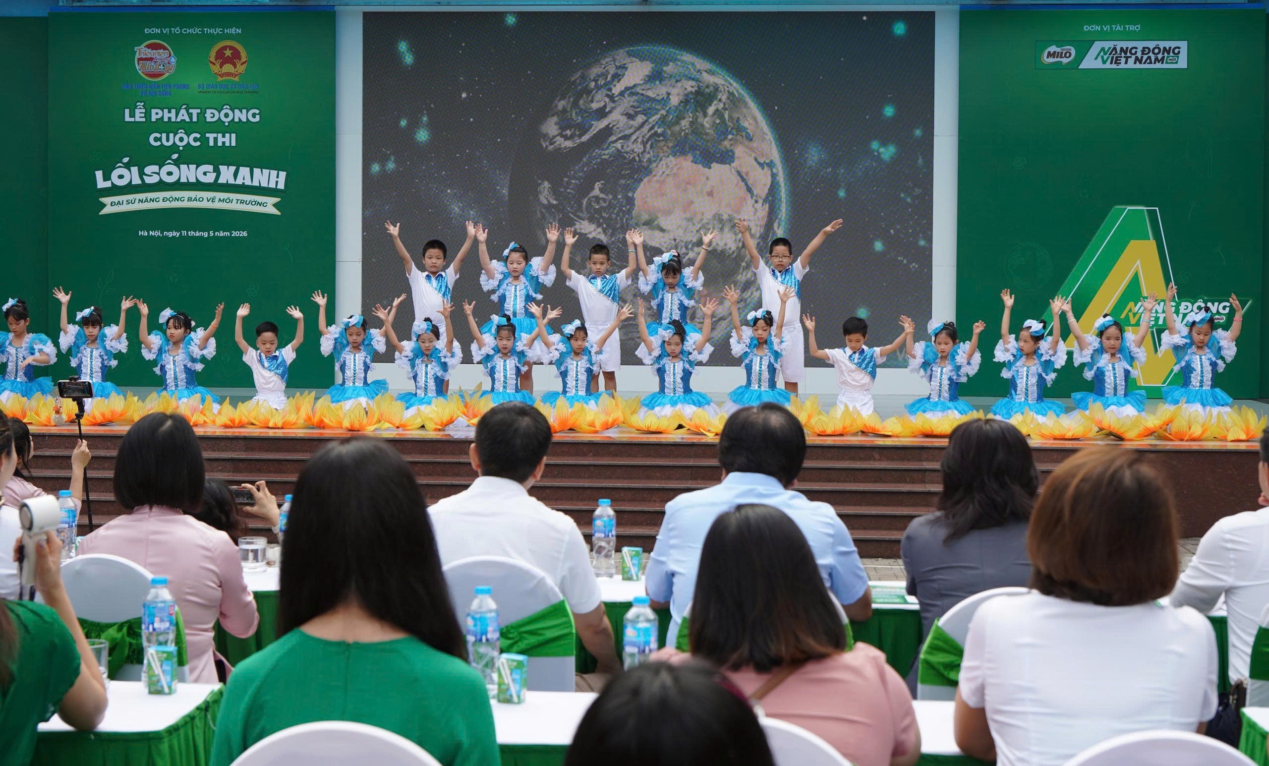 Khoi dong cuoc thi lan toa loi song xanh cho hoc sinh tieu hoc hinh anh