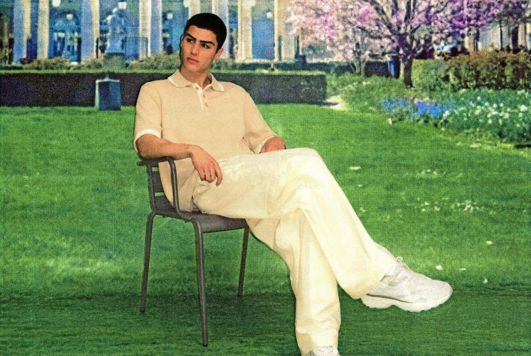 Ruc ro nang he Paris cung BST High Summer 2026 tu Maison Kitsune hinh anh