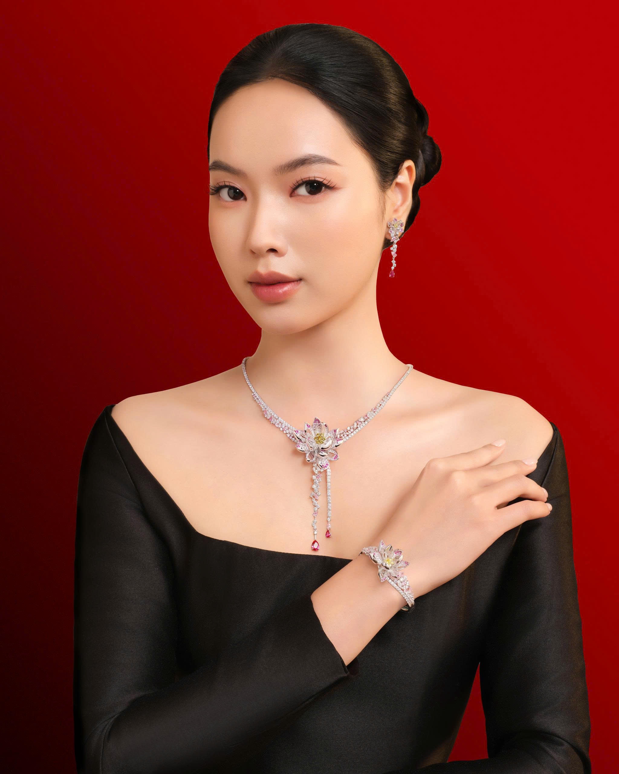 Ngoc Tham Jewelry anh 3