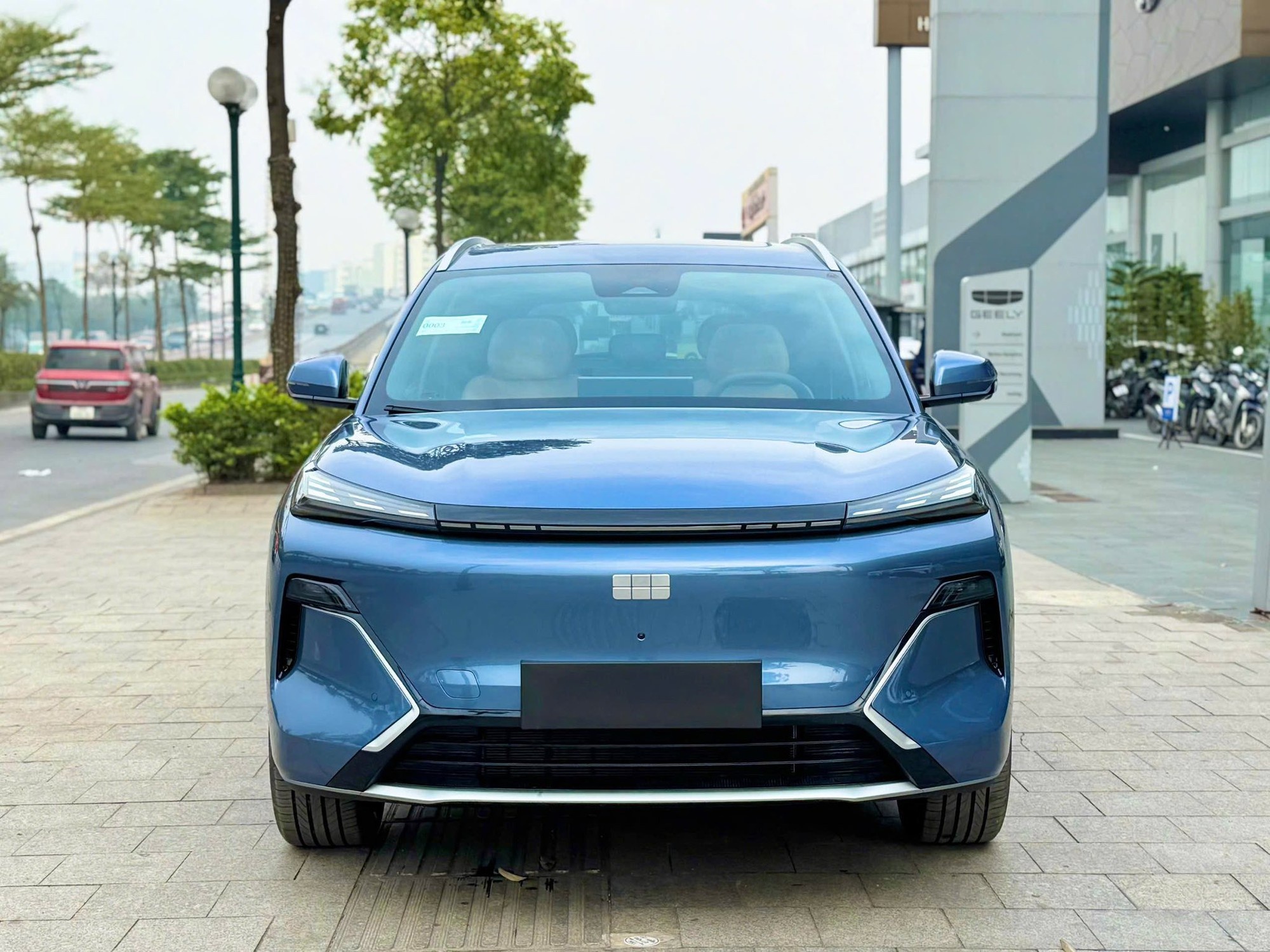 Geely anh 2