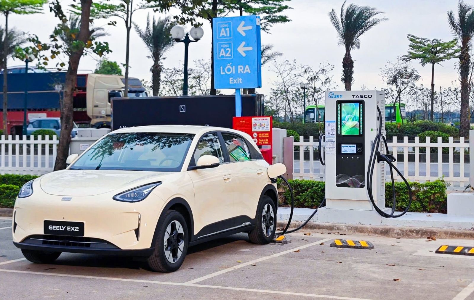 Geely anh 3