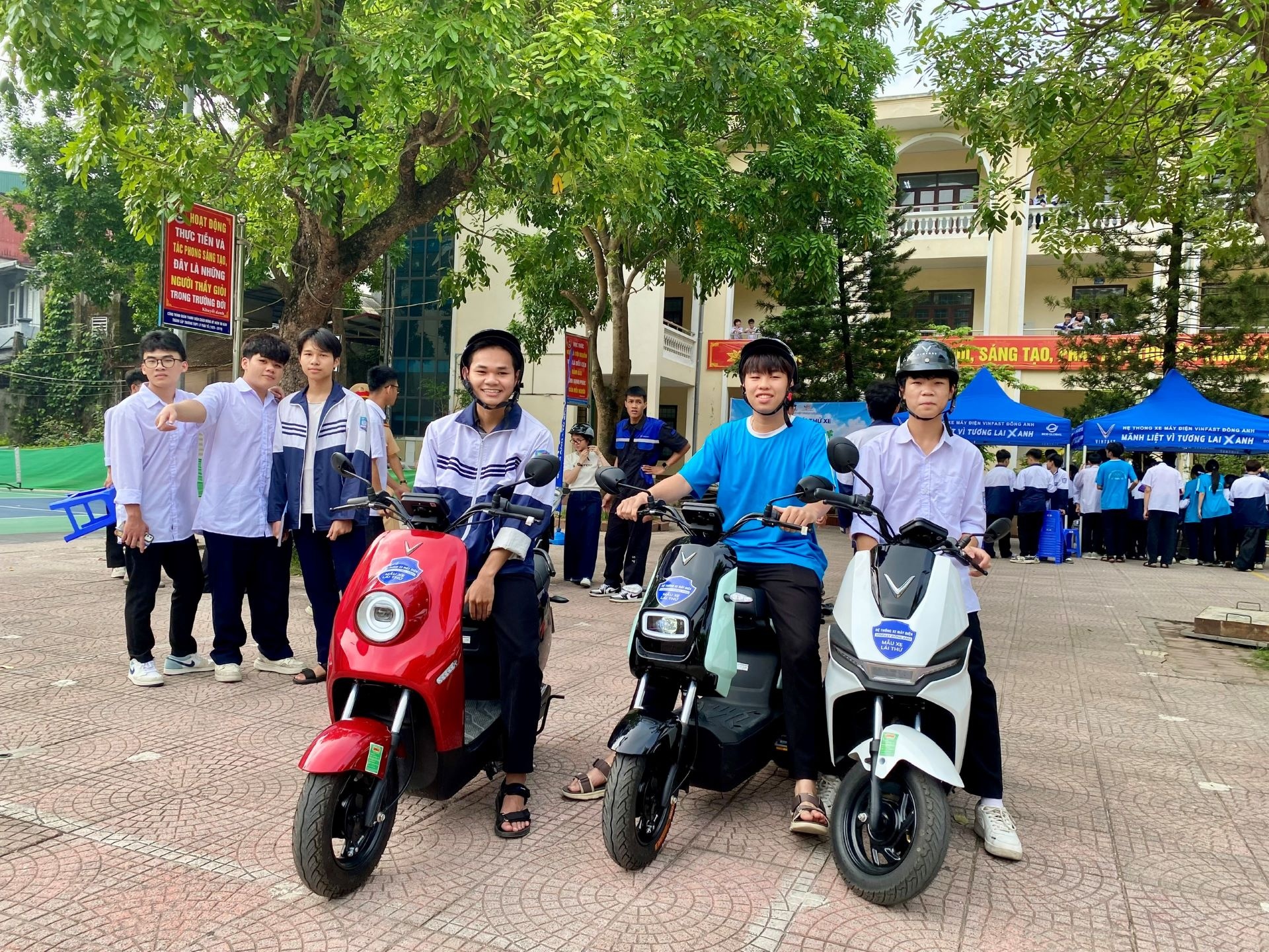 VinFast anh 3