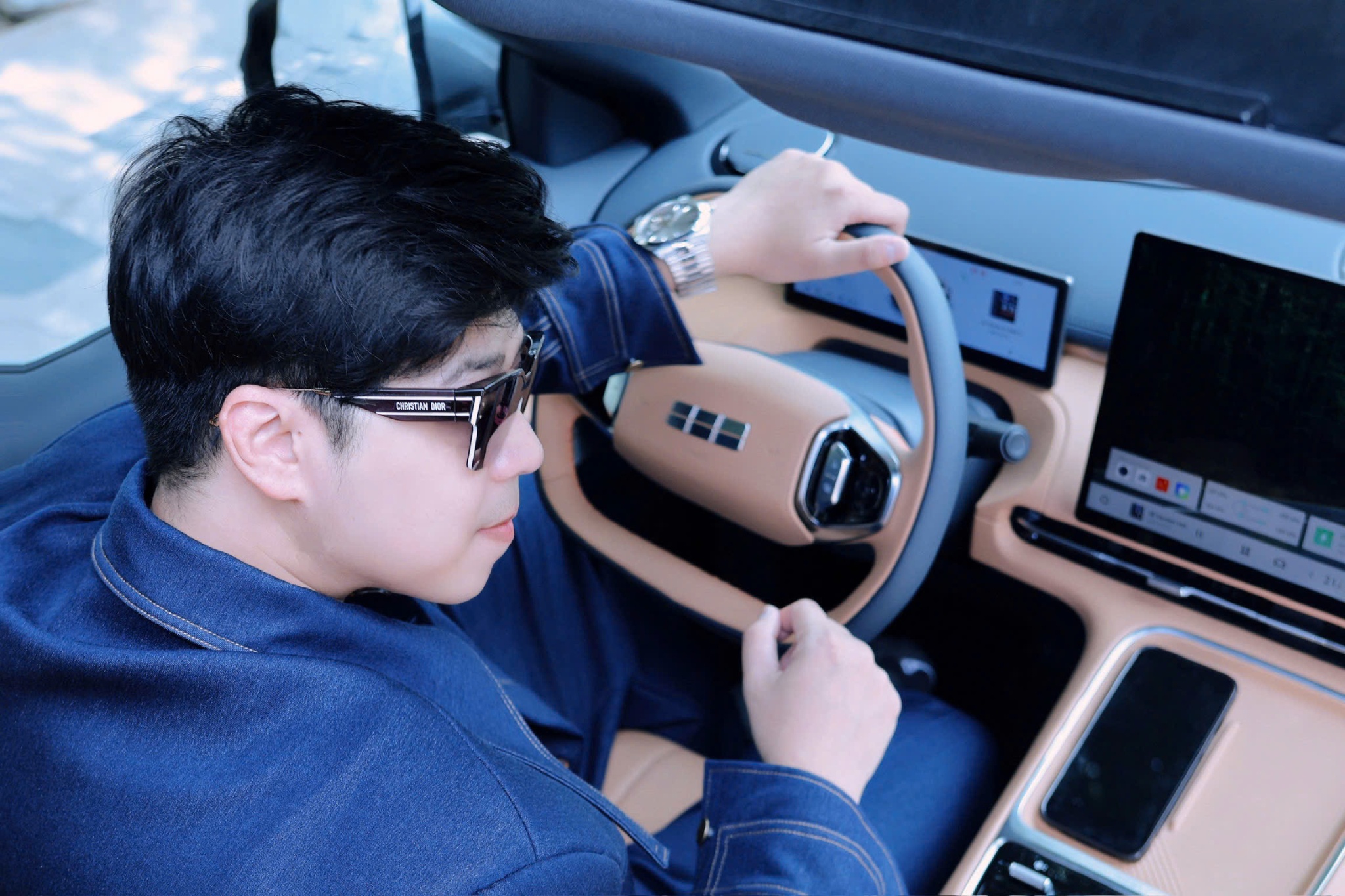 Geely anh 2