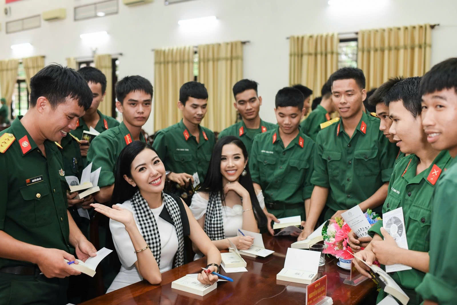 cà phê Trung Nguyên ảnh 13 ca phe Trung Nguyen anh 13