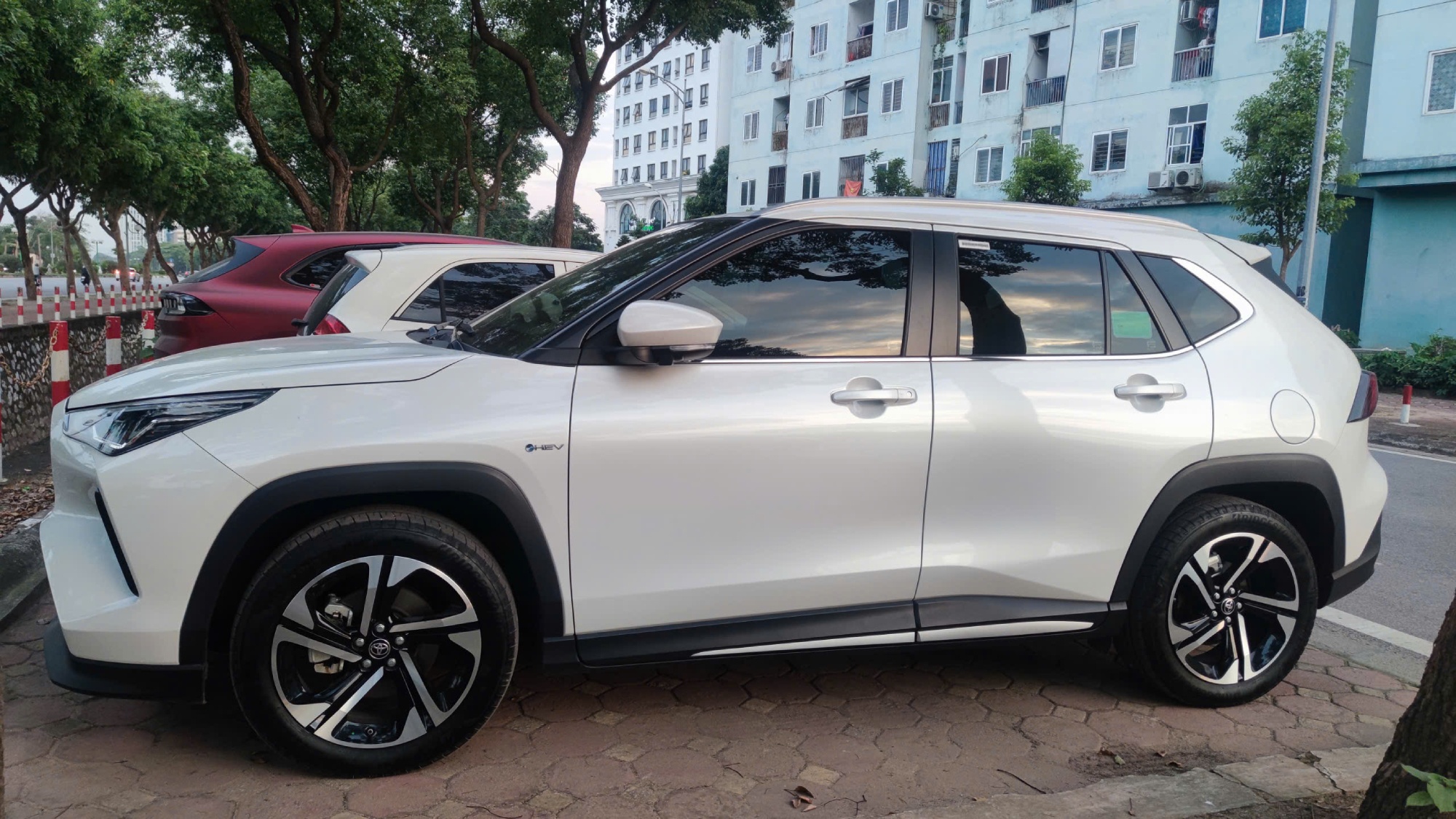 Toyota anh 1