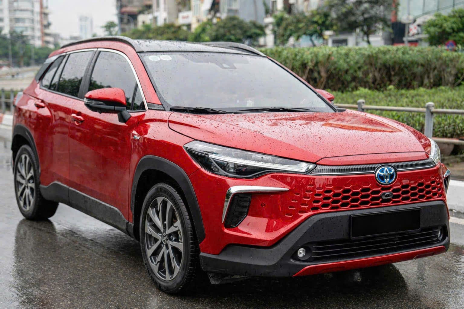 Xe hybrid tro thanh lua chon vua du cho nguoi mua oto lan dau hinh anh