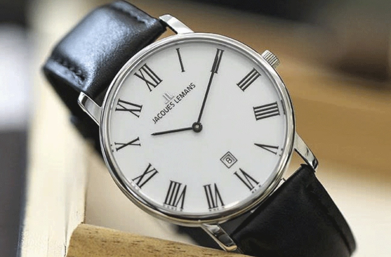 'San' dong ho chinh hang uu dai den 30% tai Dang Quang Watch hinh anh
