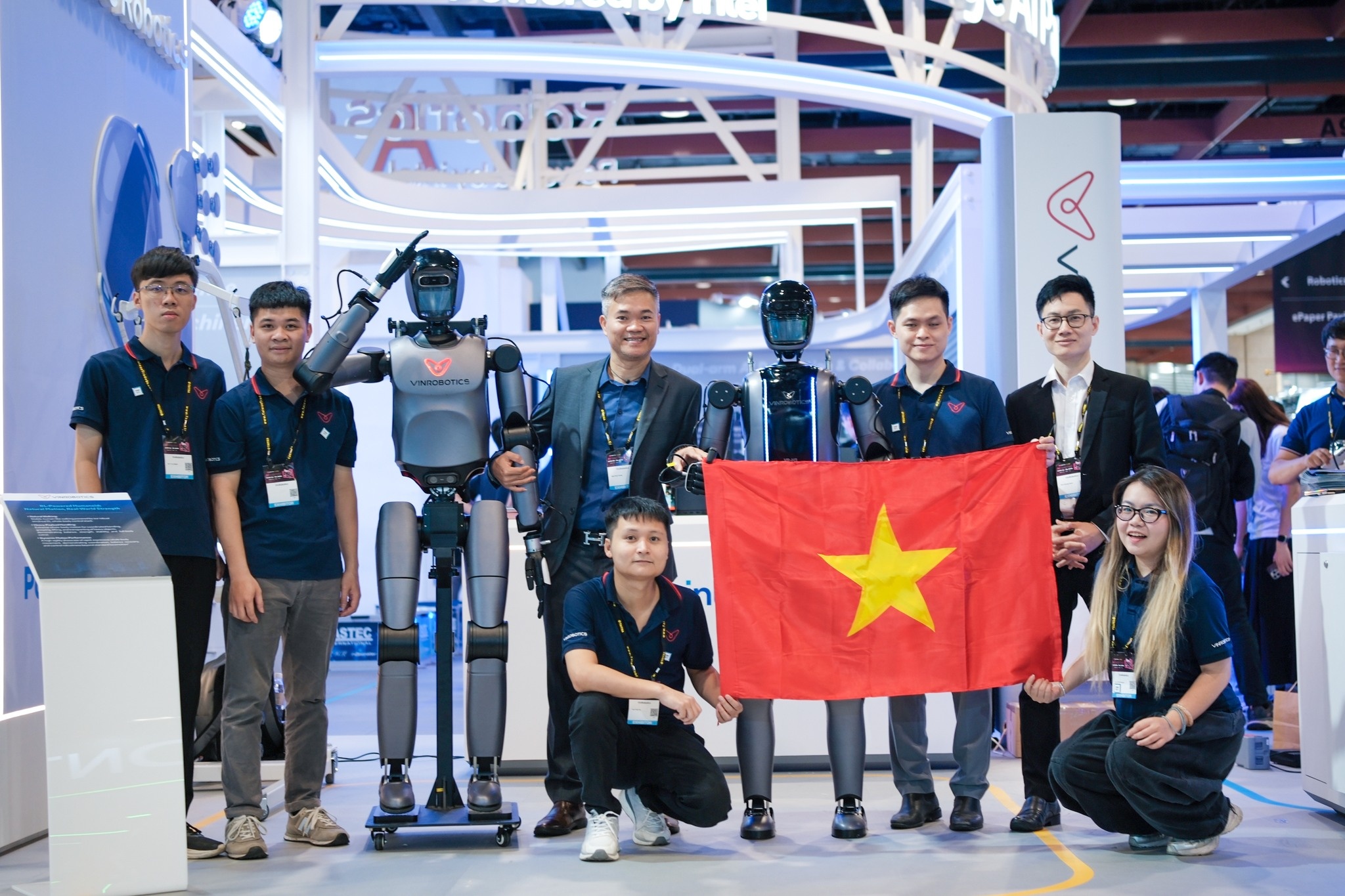 VinRobotics anh 2