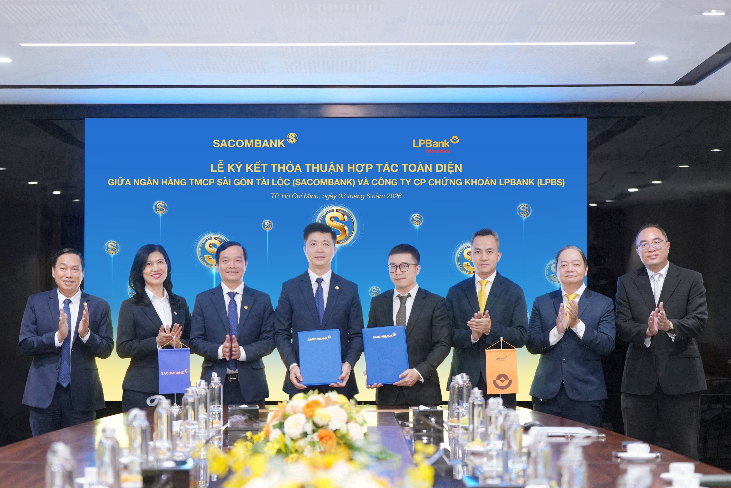 Sacombank anh 2