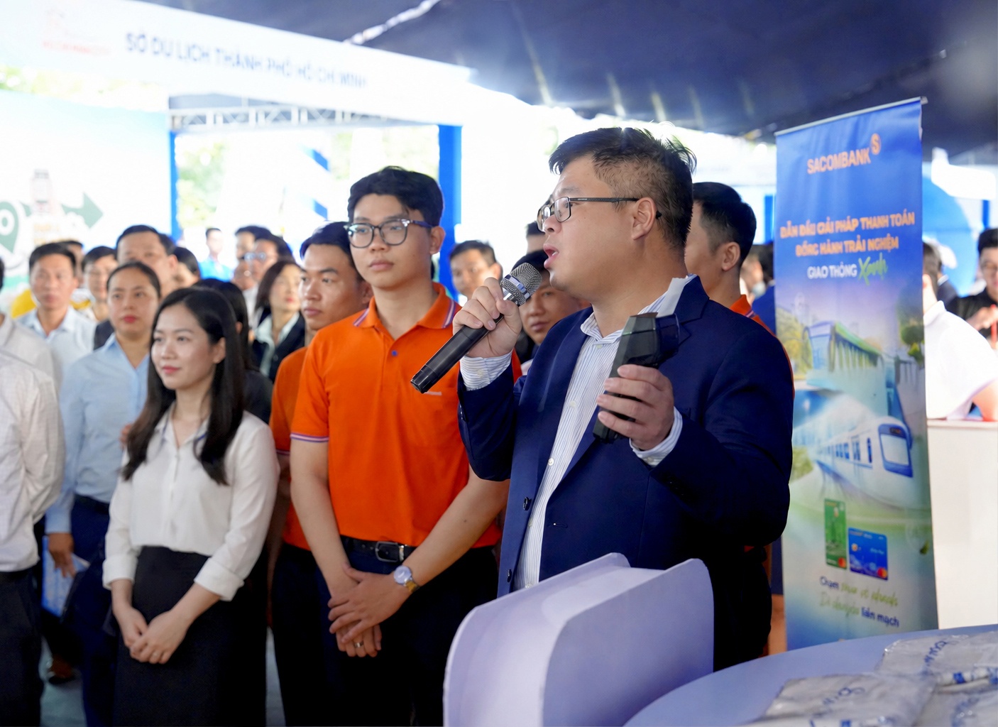 Sacombank anh 2