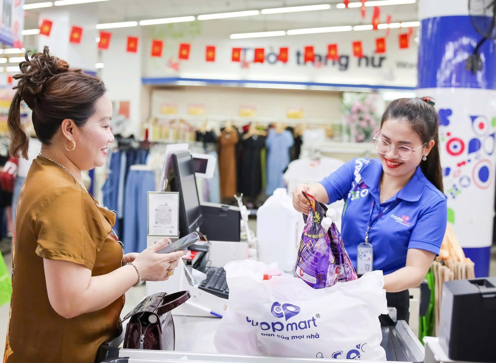 Saigon Co.op anh 2
