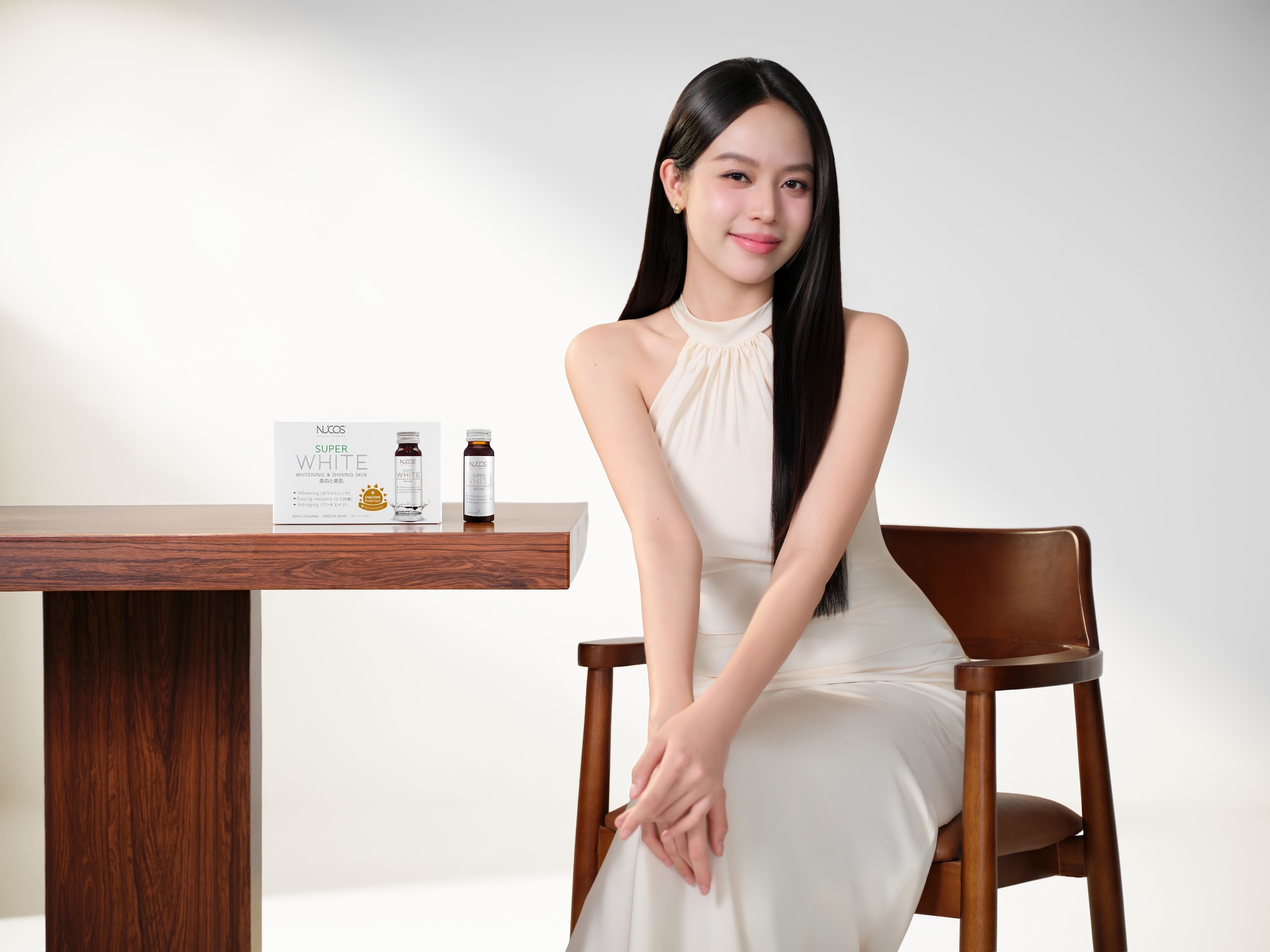 Hoa hau Thanh Thuy anh 3