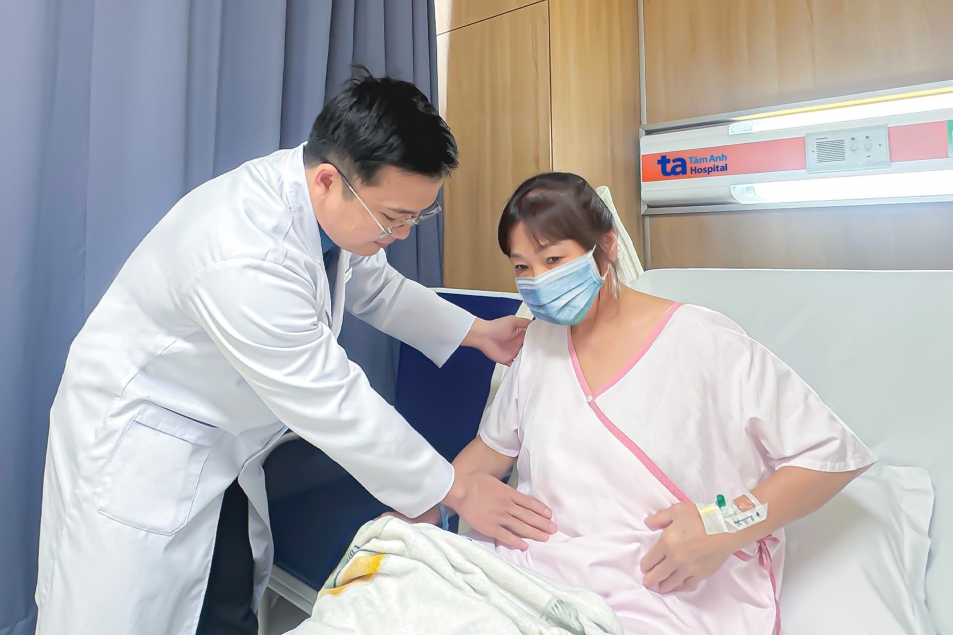 Robot Da Vinci Xi ảnh 6 Robot Da Vinci Xi anh 6
