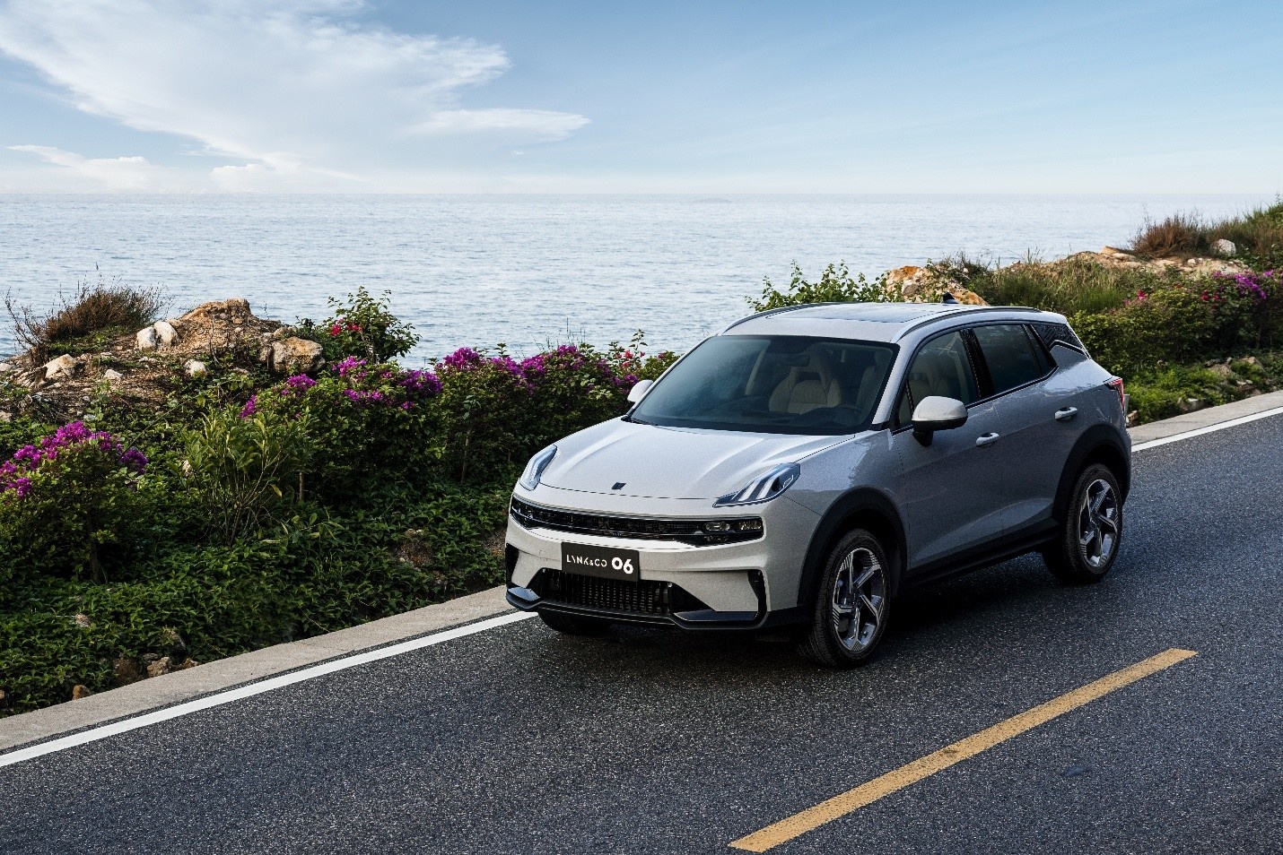 Lynk & Co anh 2