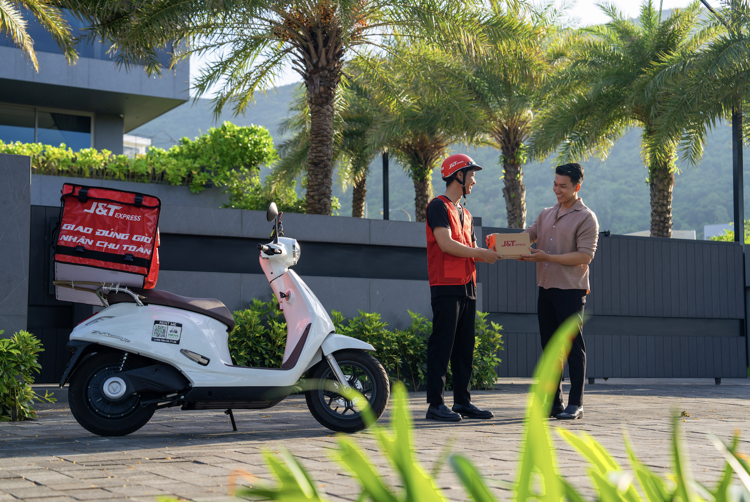 J&T Express anh 3