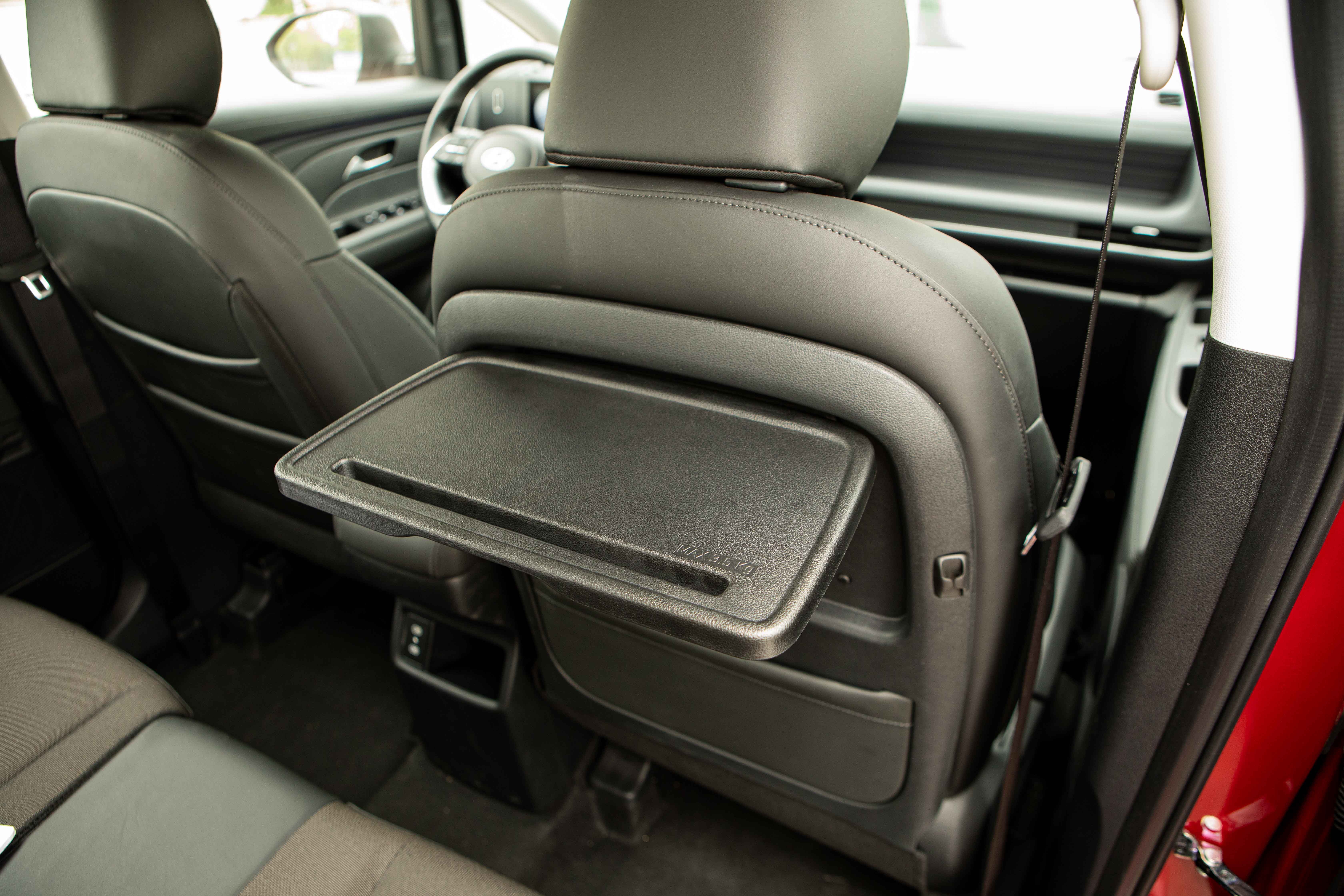 Hyundai Stargazer anh 4