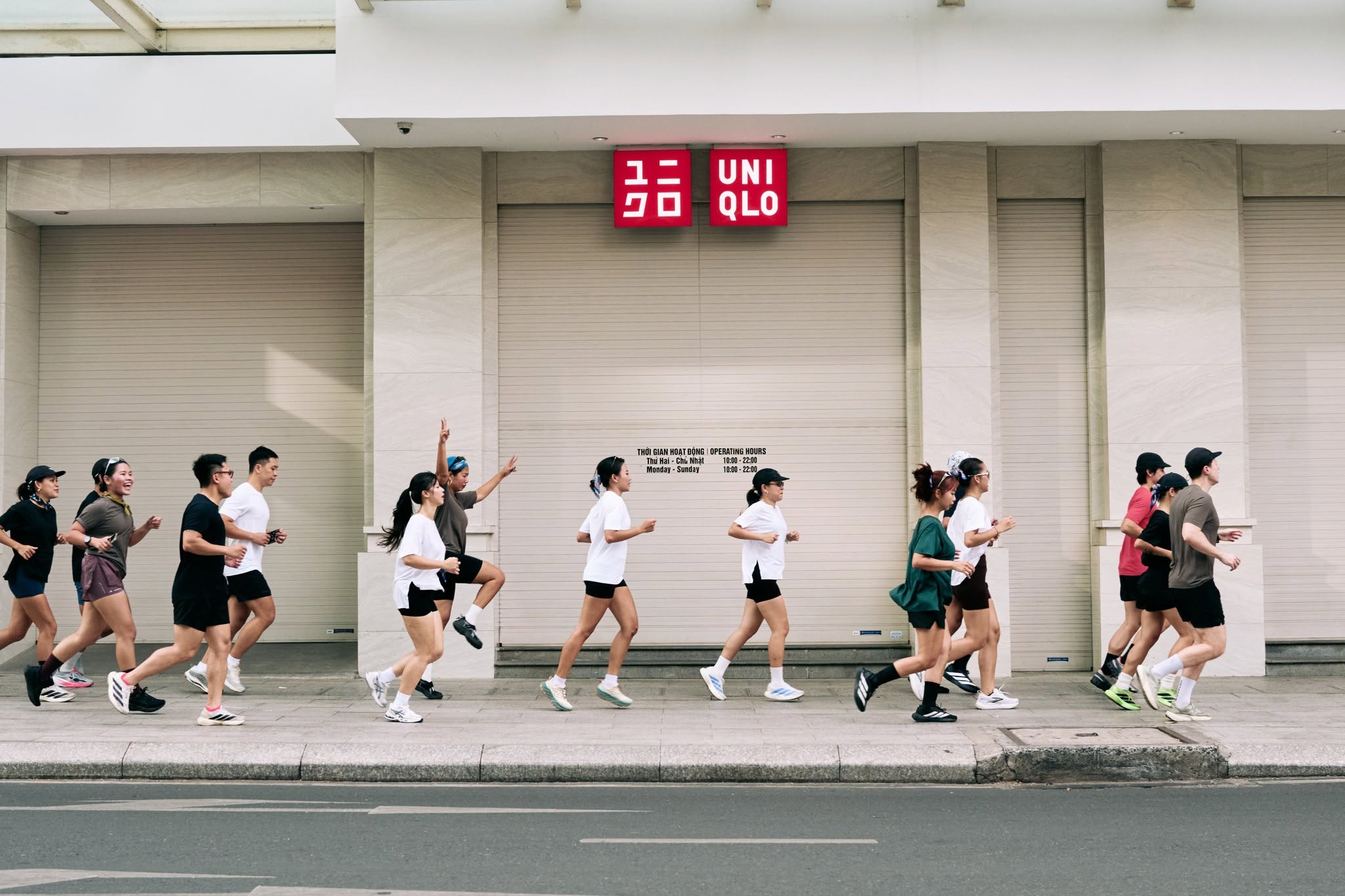 Uniqlo anh 11