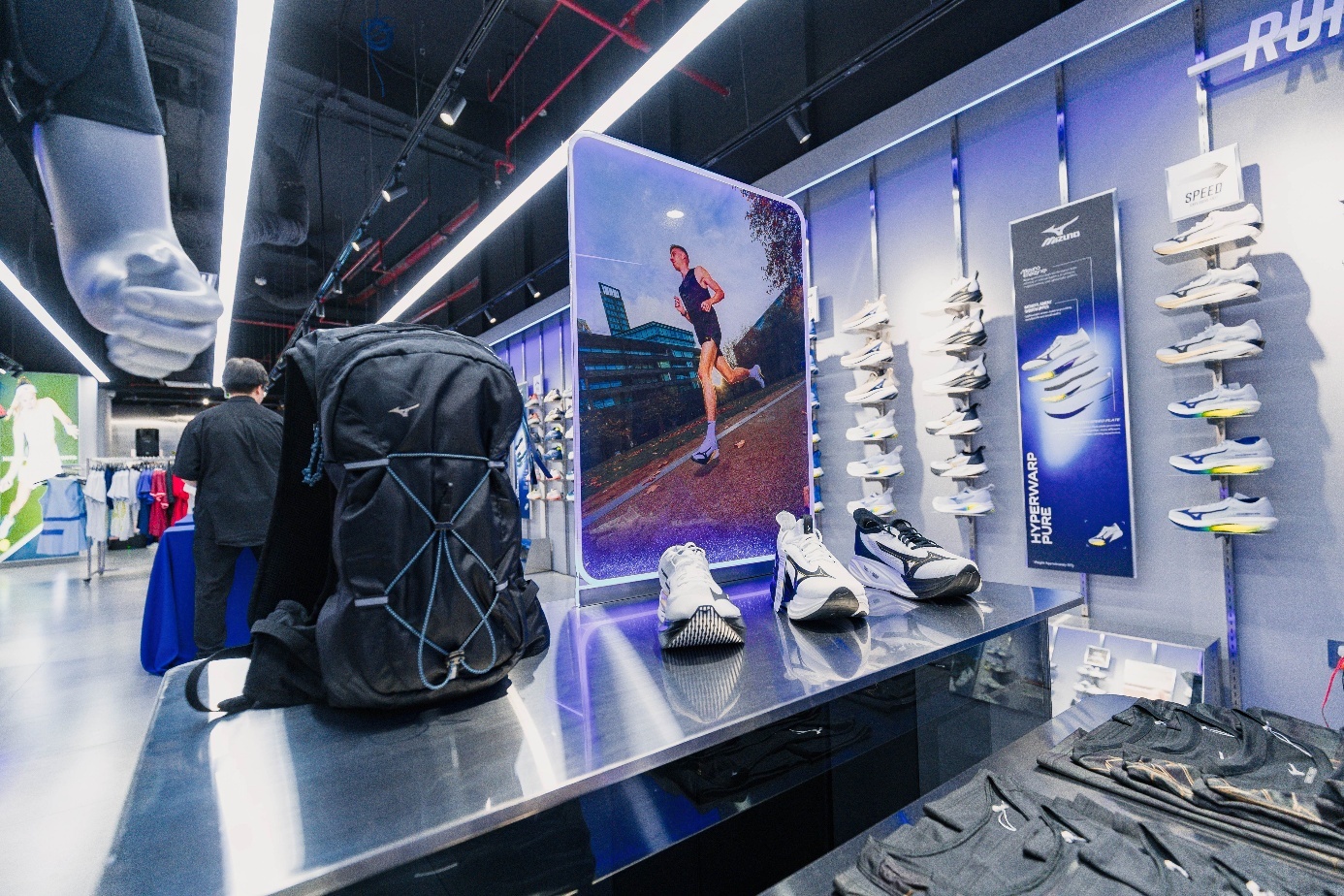 Mizuno anh 4