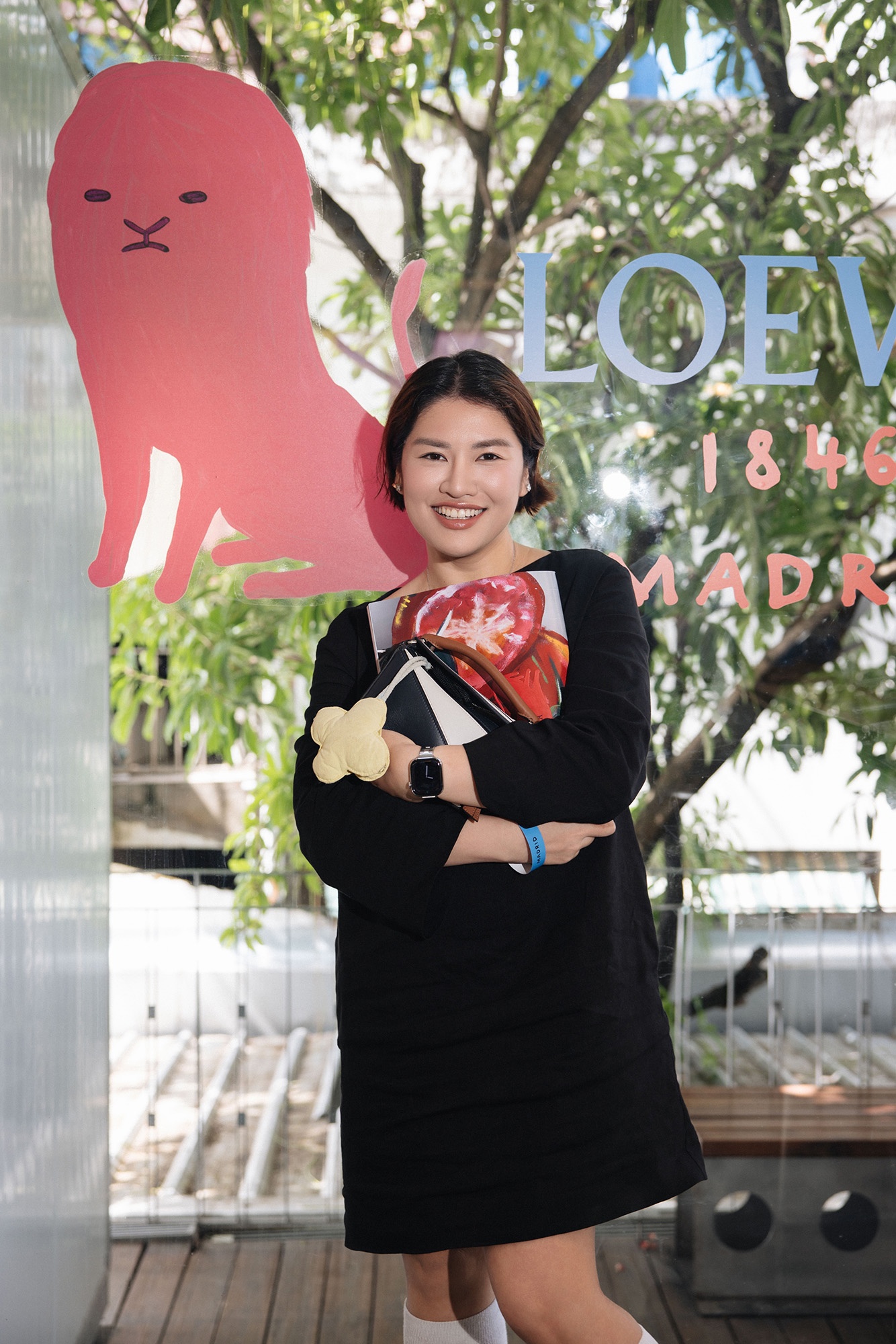 Loewe anh 8