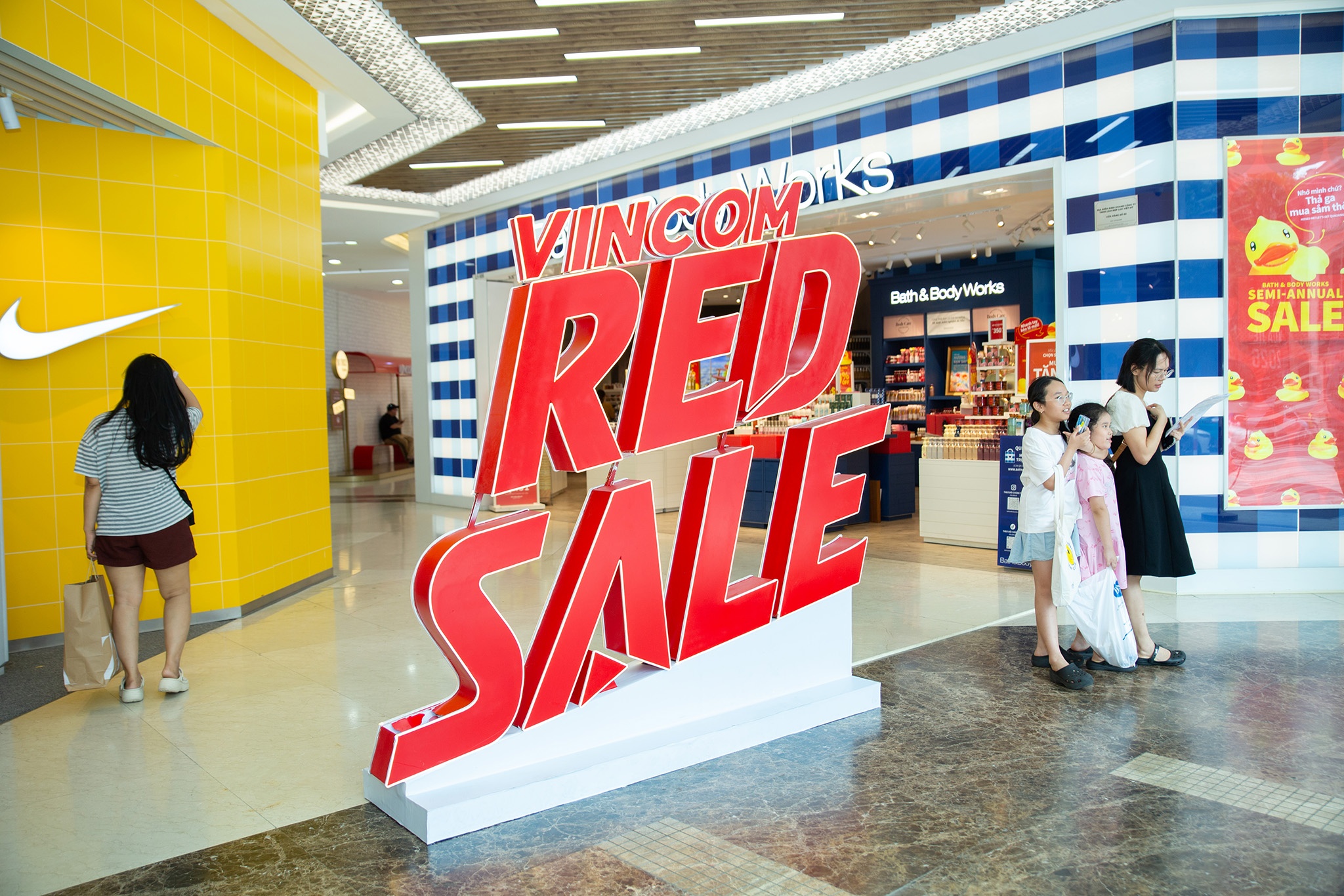 Vincom anh 1