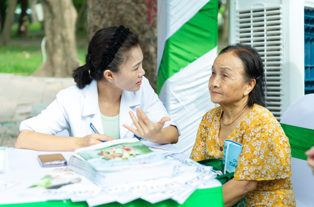 Ngay dinh duong anh 6