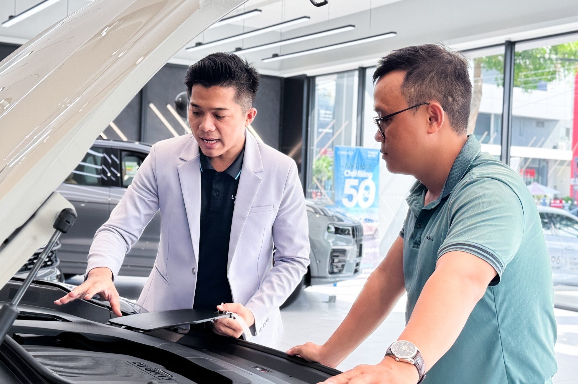 Sau trai nghiem, khach noi gi ve dac quyen hiem co cua Tasco Auto? hinh anh