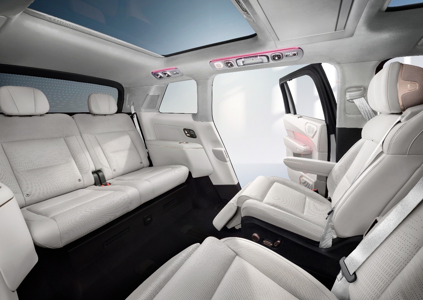 Lynk & Co anh 4
