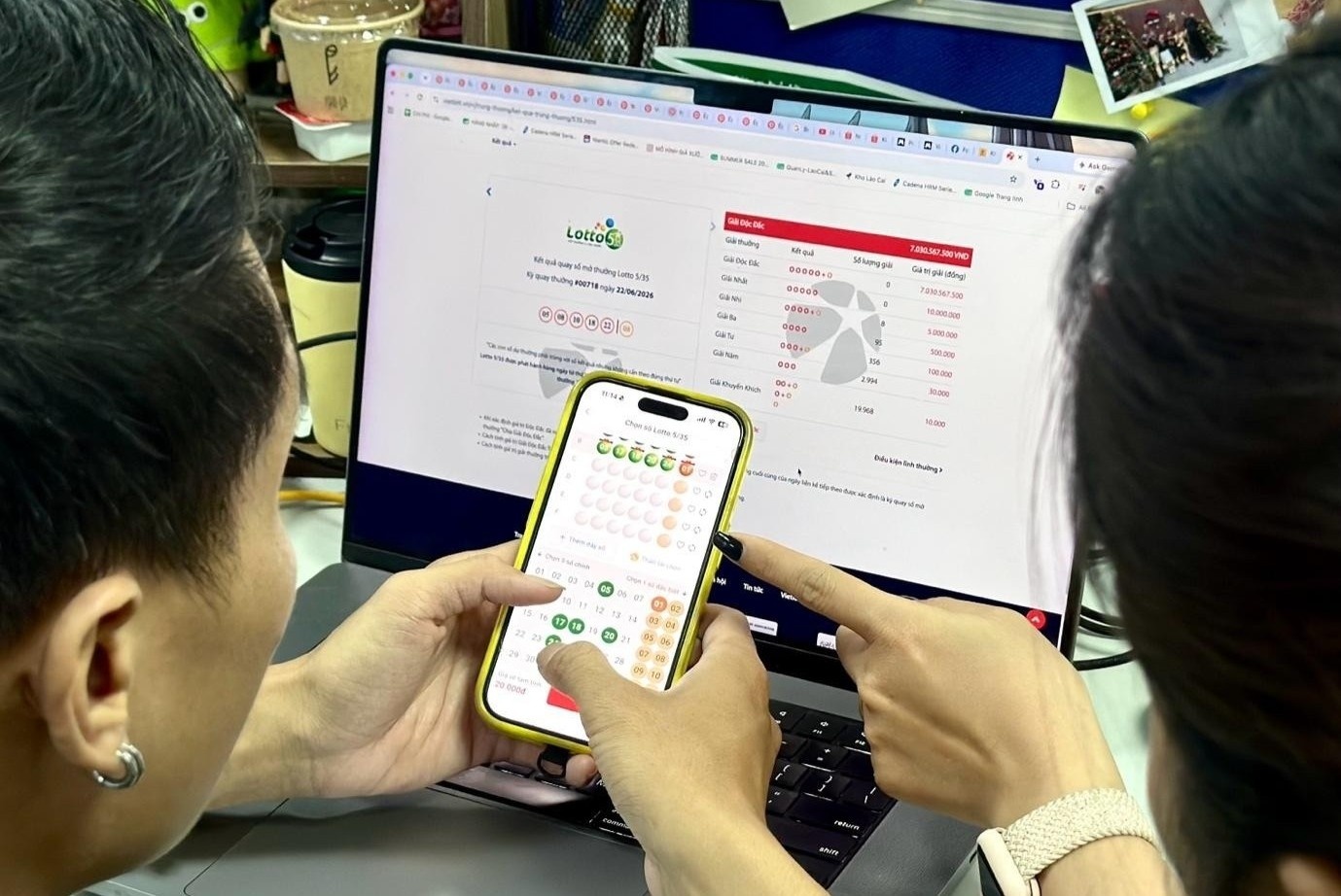 Cơ hội trúng 2 độc đắc mỗi ngày cùng xổ số quay nhanh Lotto 5/35