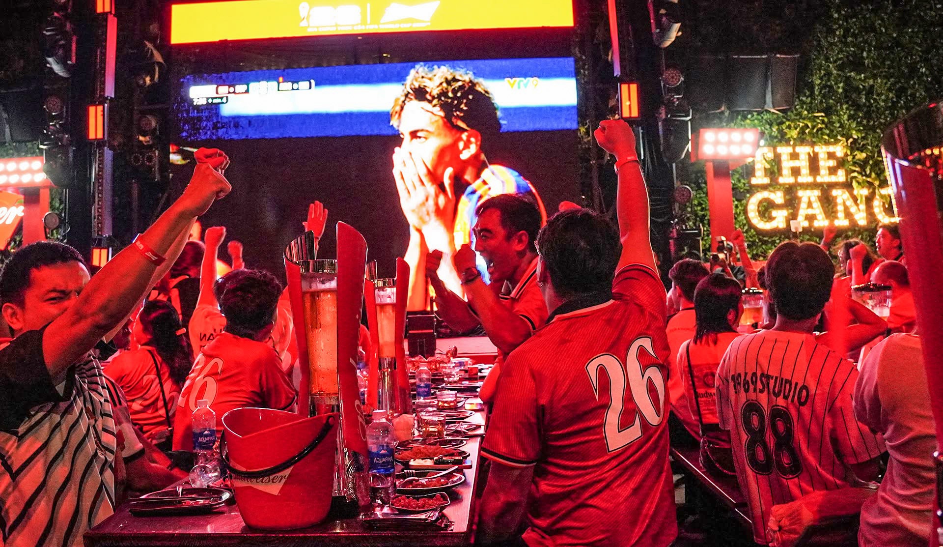 Budweiser Watch Party ảnh 10
