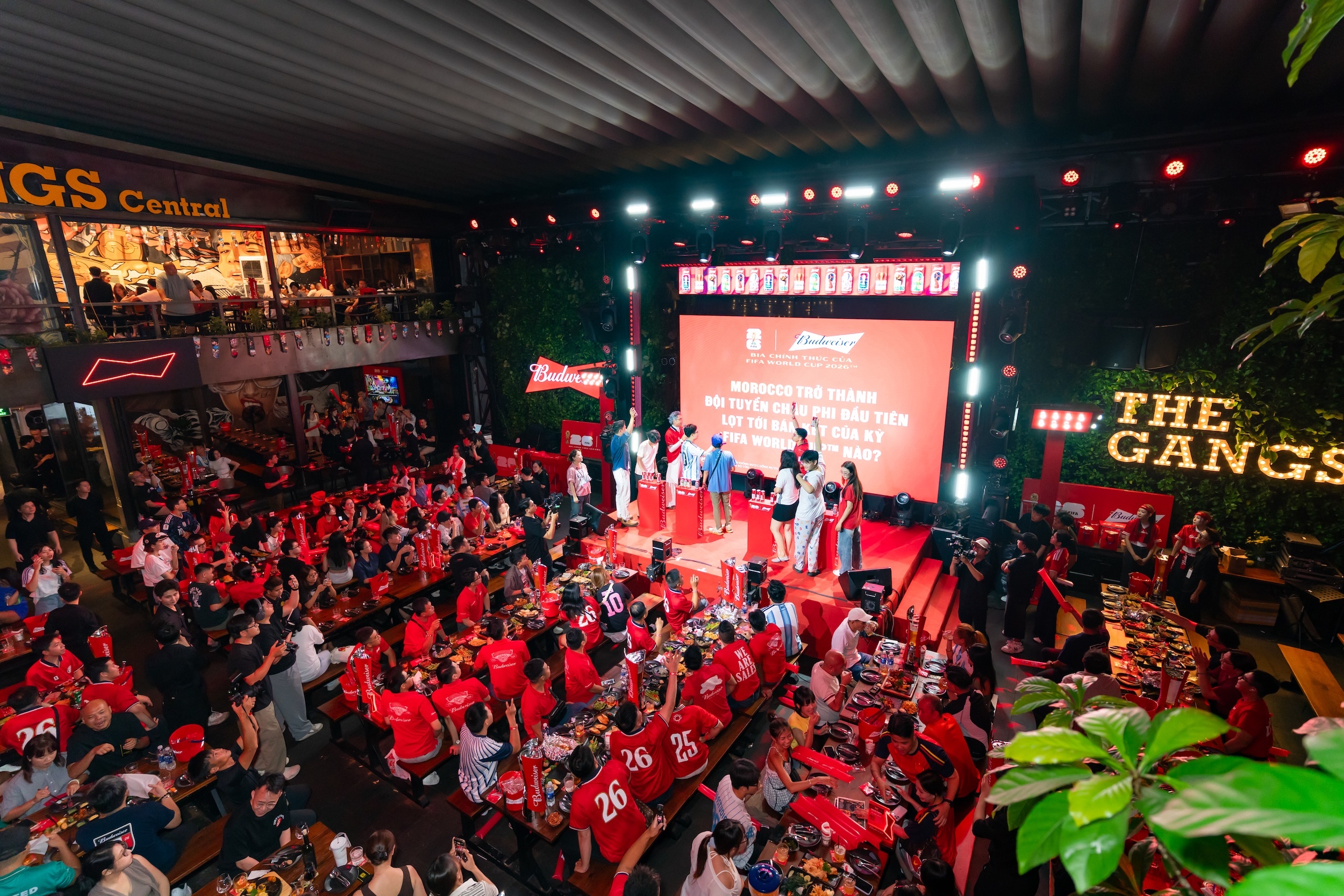 Budweiser Watch Party ảnh 1