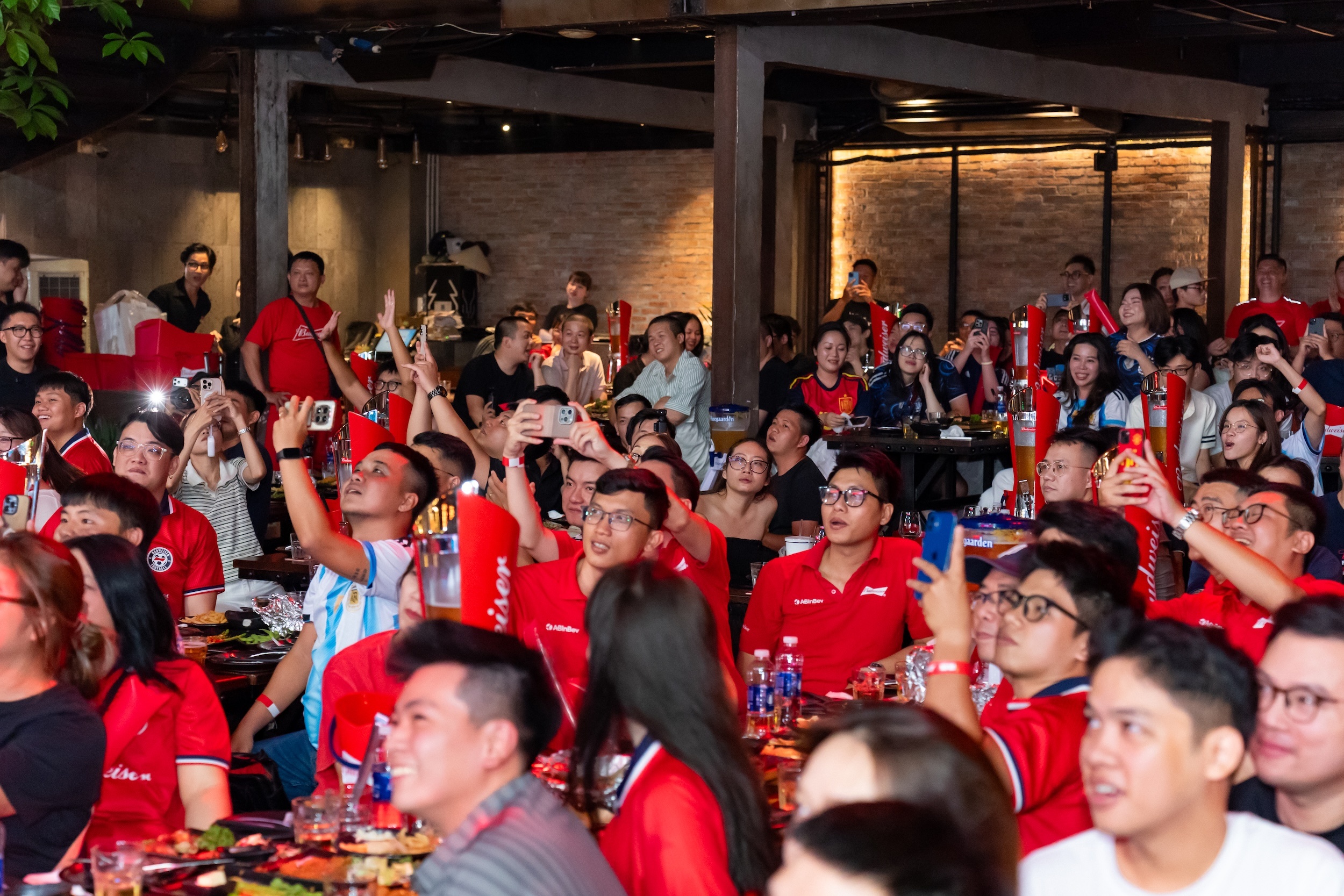 Budweiser Watch Party ảnh 7