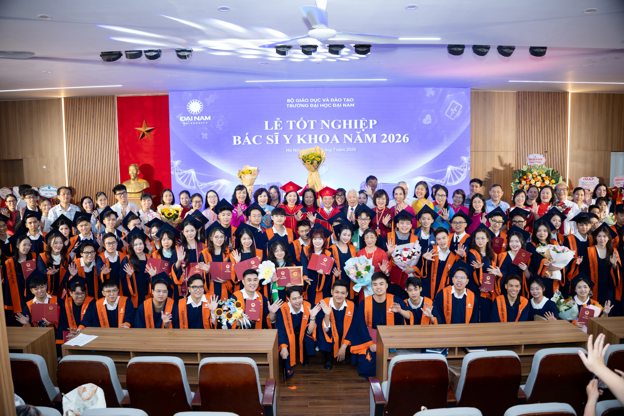 ng&agrave;nh sức khỏe ảnh 2