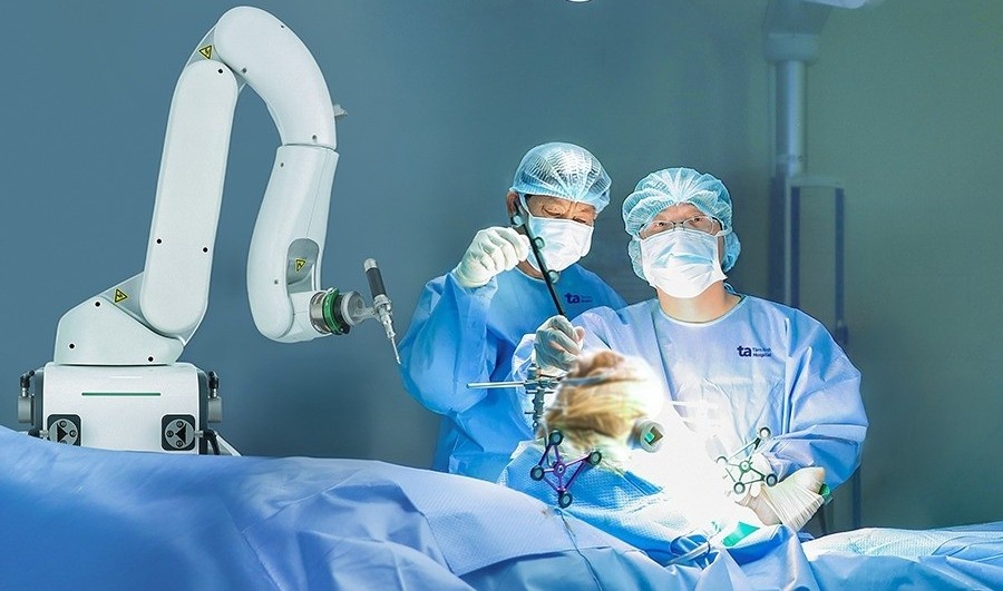 Bệnh viện Tâm Anh dẫn đầu ‘siêu robot thay khớp’ vượt mốc 100 ca khó