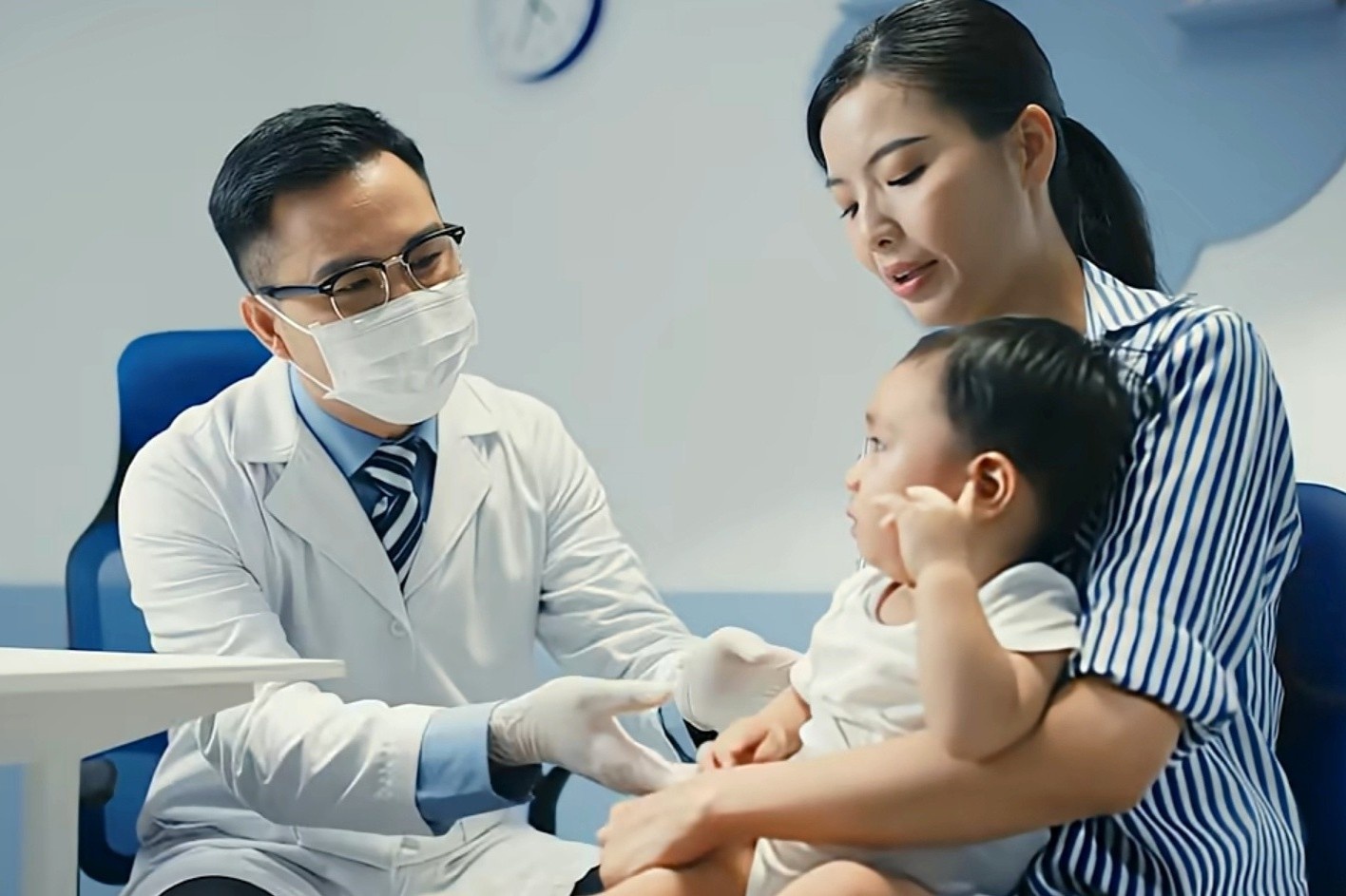 Khi tiếng khóc con hóa thành sự an tâm của mẹ