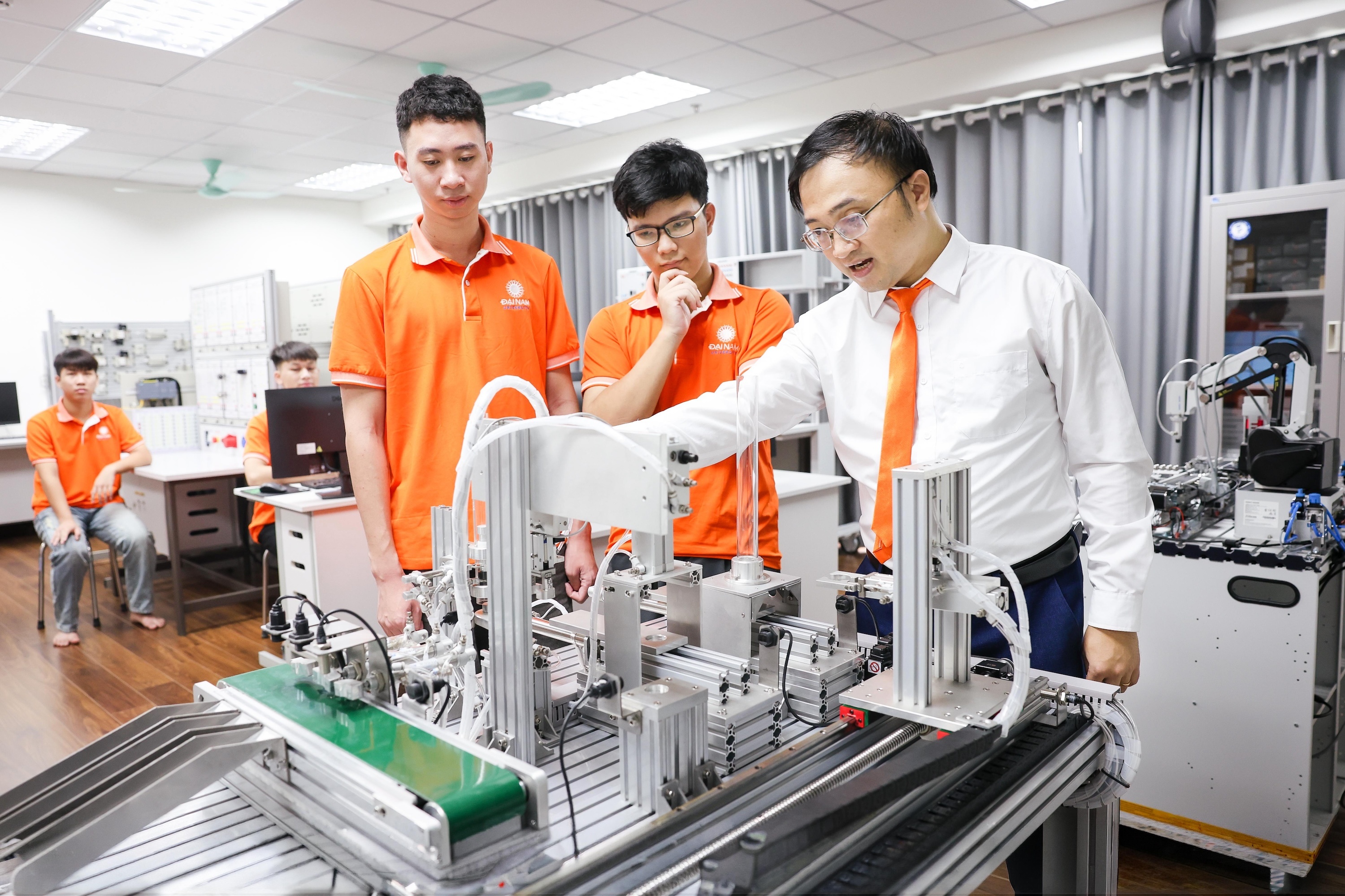 Đại học Đại Nam ảnh 3