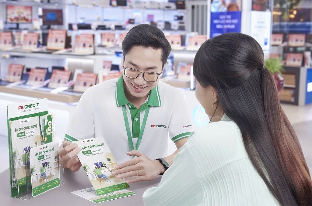 FE Credit  ảnh 2