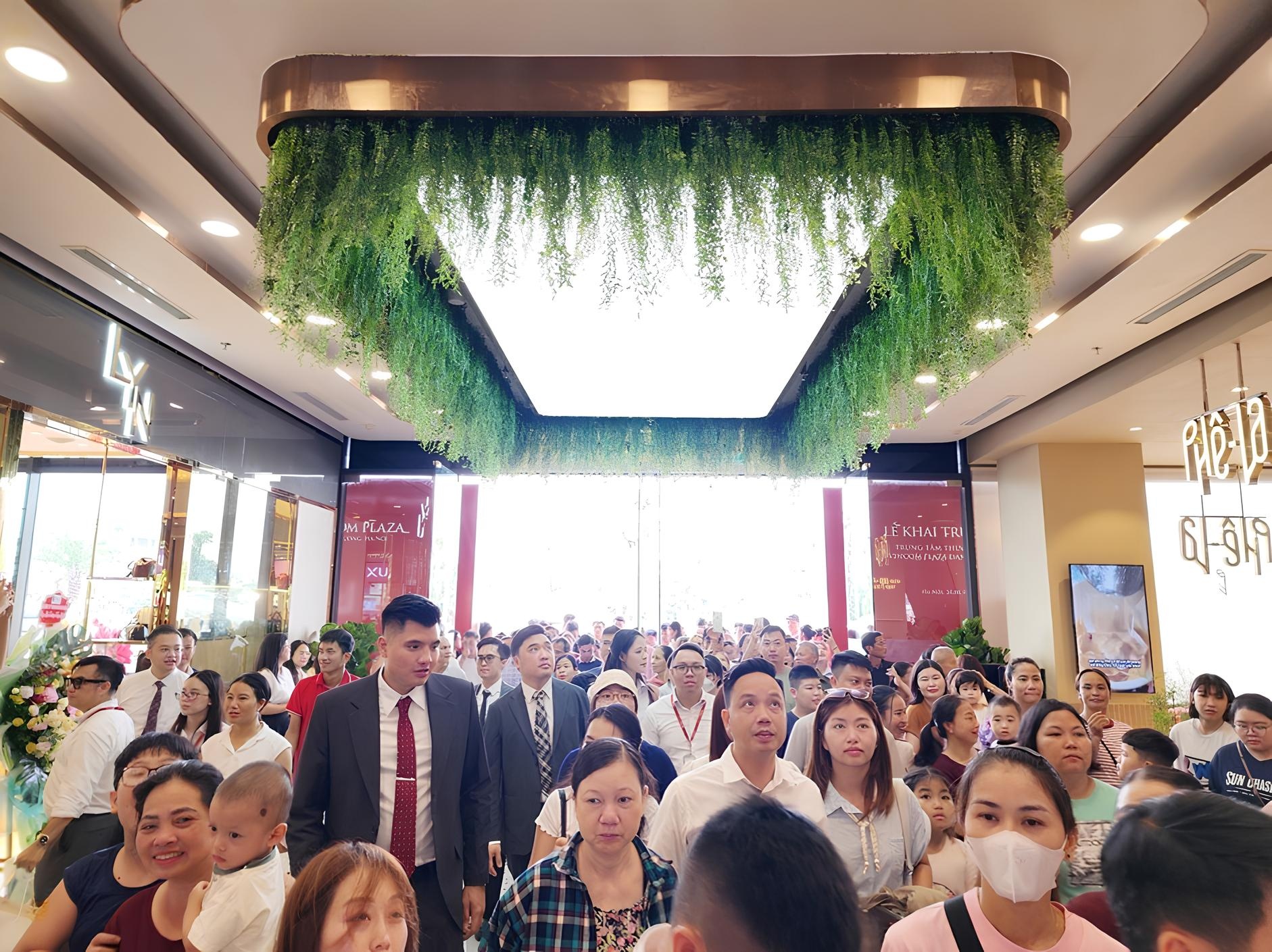 Vincom Plaza Đan Phượng ảnh 3