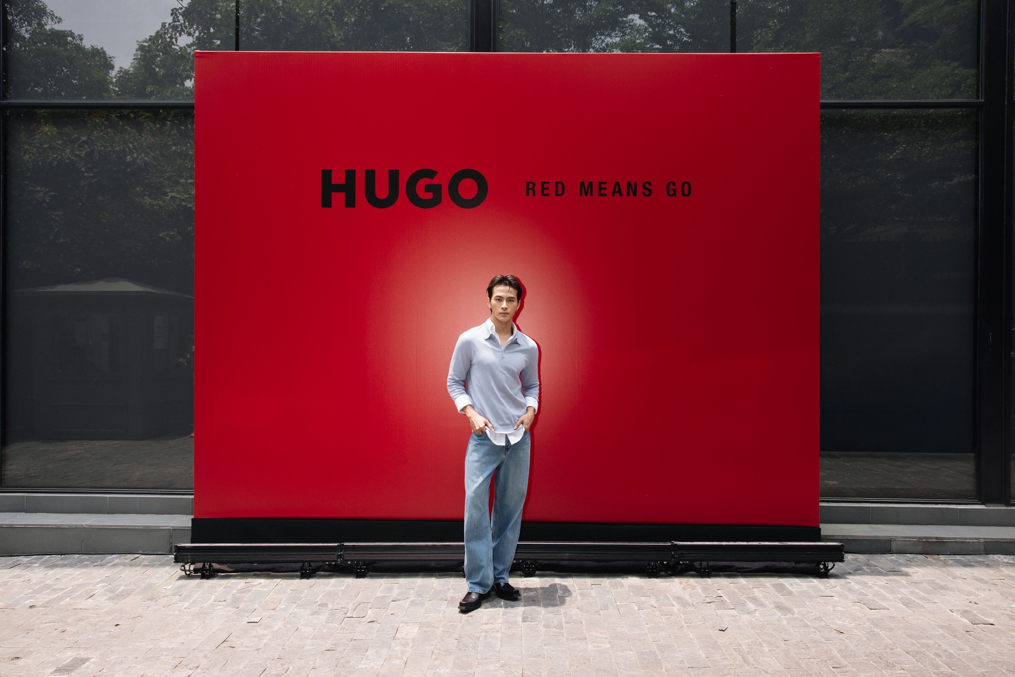 Hugo Thu Đông 2026 ảnh 11 Hugo Thu Đông 2026 ảnh 11